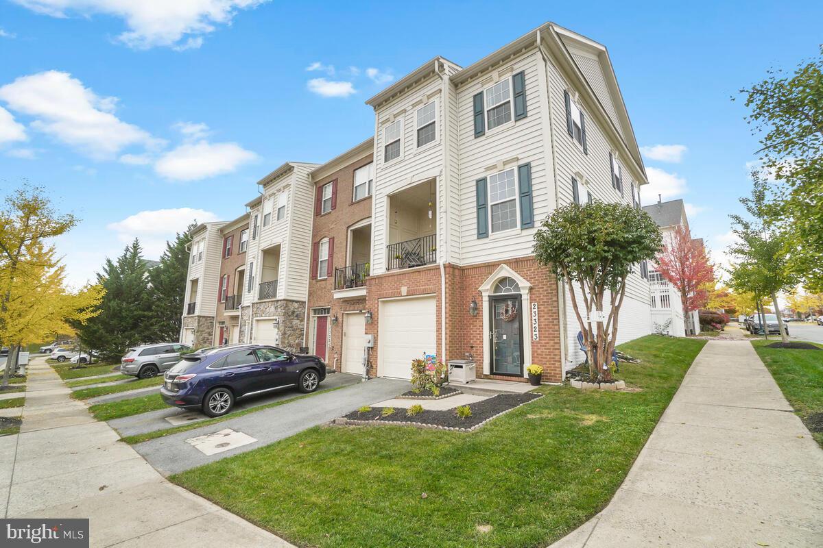 HIGHLANDS AT CLARKSBURG - Residential
