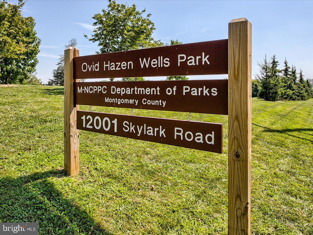 HIGHLANDS AT CLARKSBURG - Residential