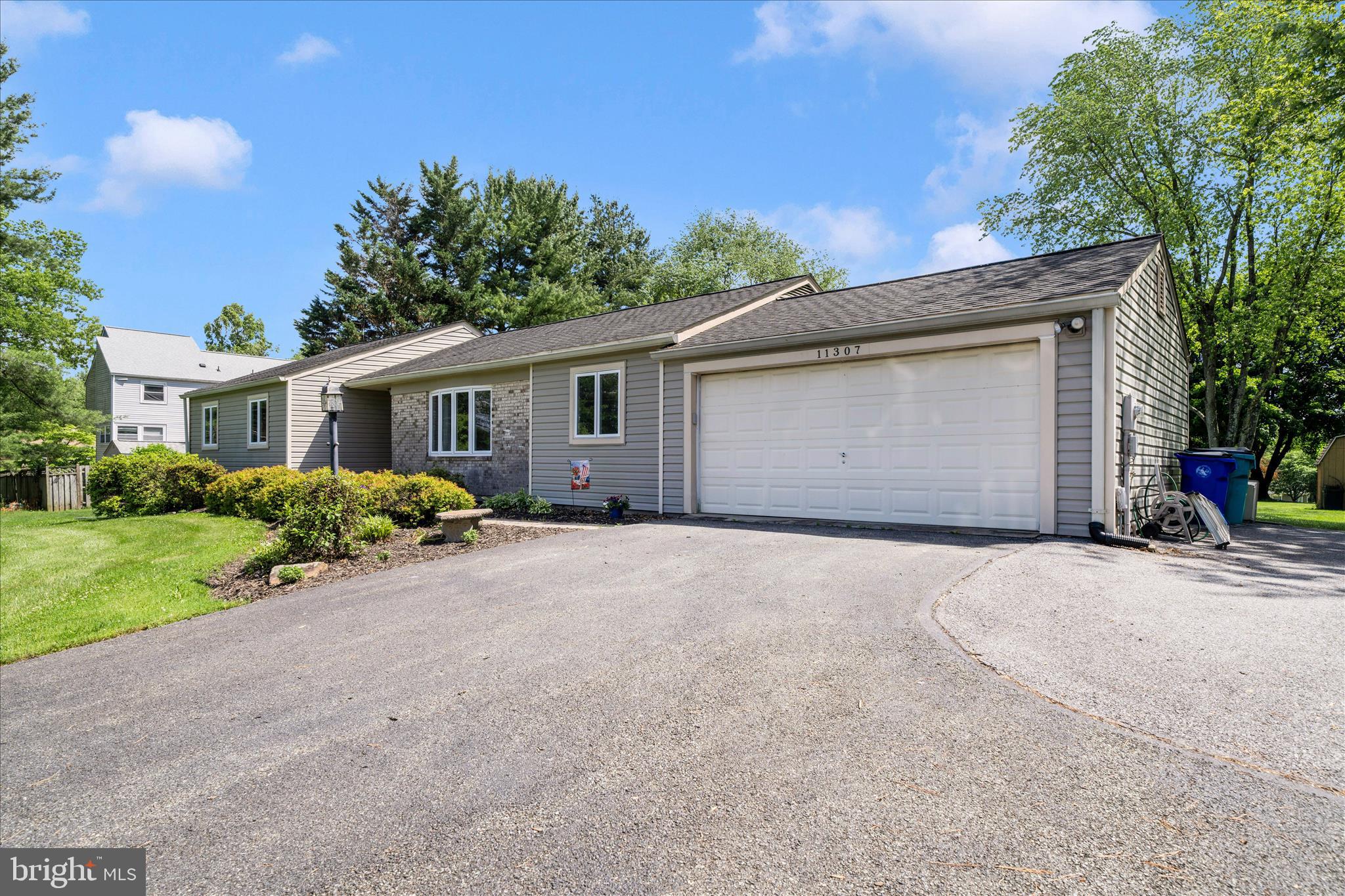 LOCH HAVEN - Residential