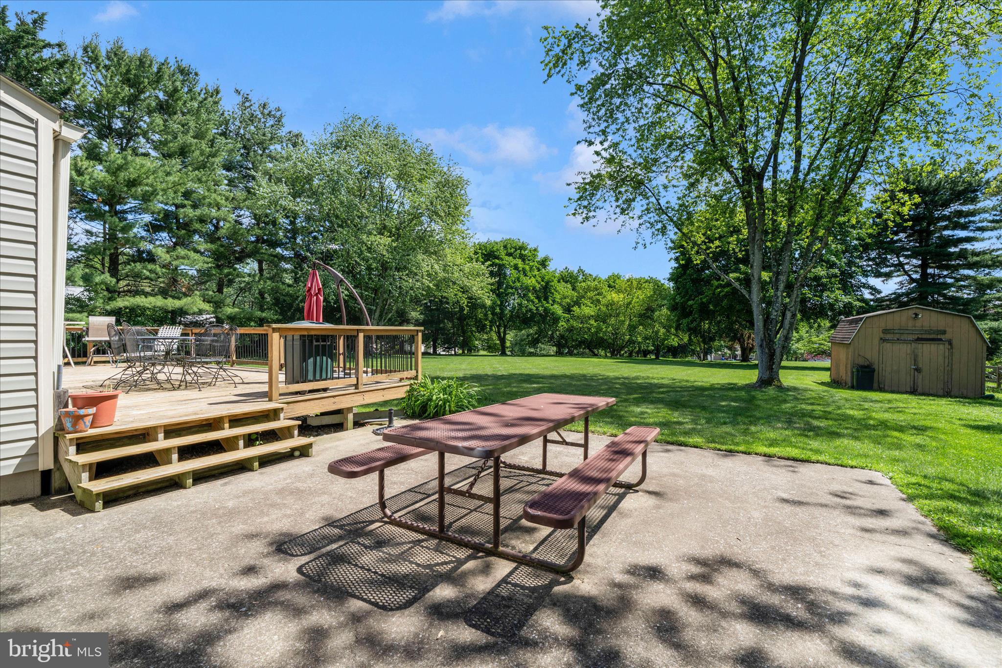 LOCH HAVEN - Residential