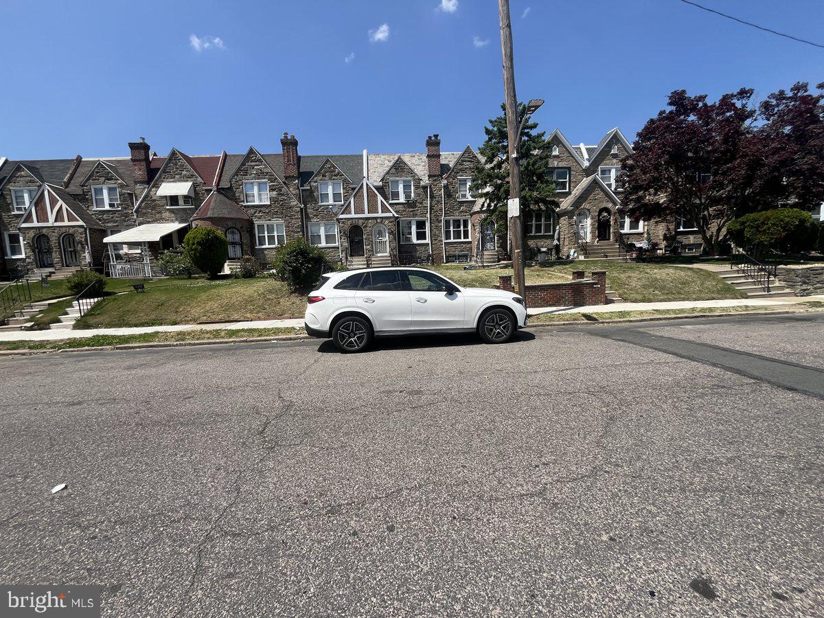 CEDARBROOK - Residential