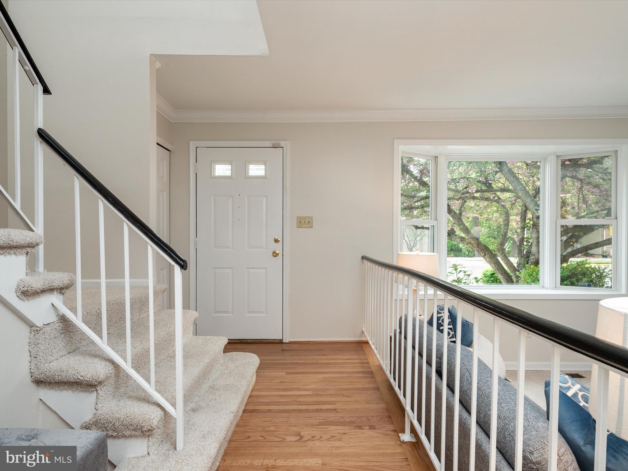 BAY HILLS - COLONIAL RIDGE - Residential