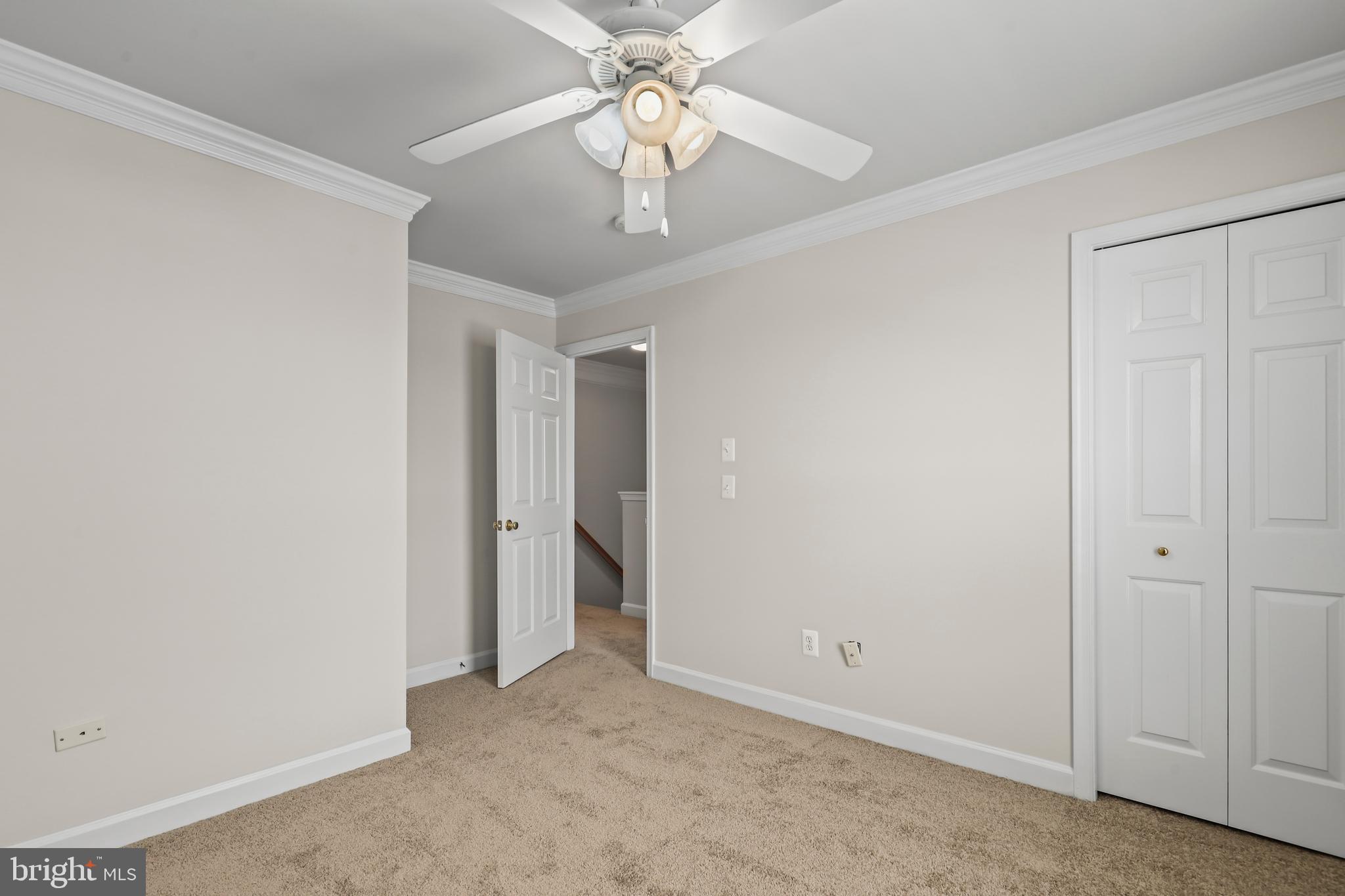 SOUTH RIDING - Residential