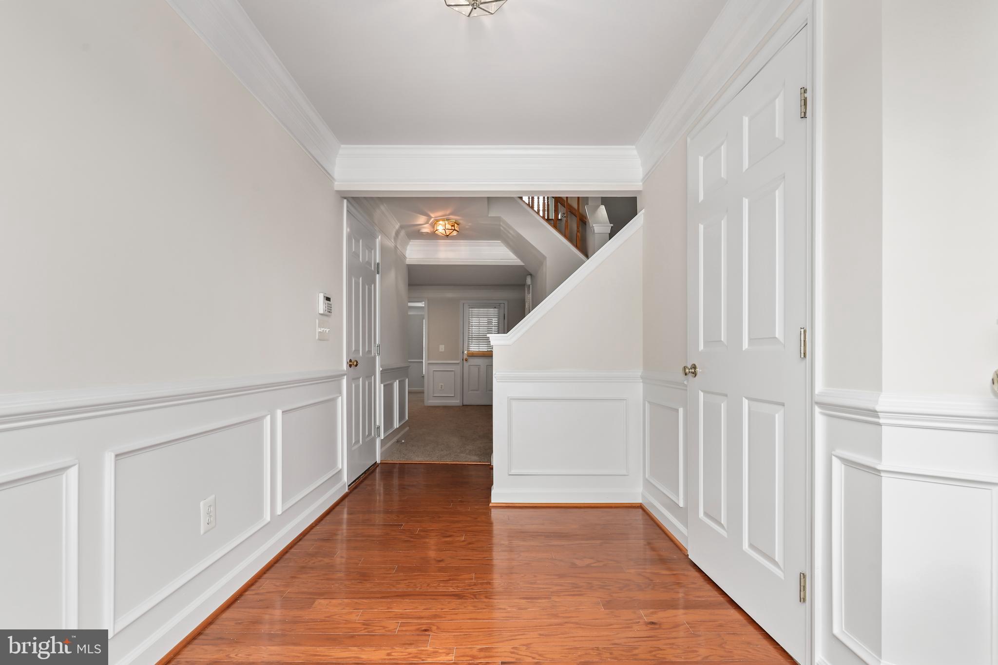 SOUTH RIDING - Residential