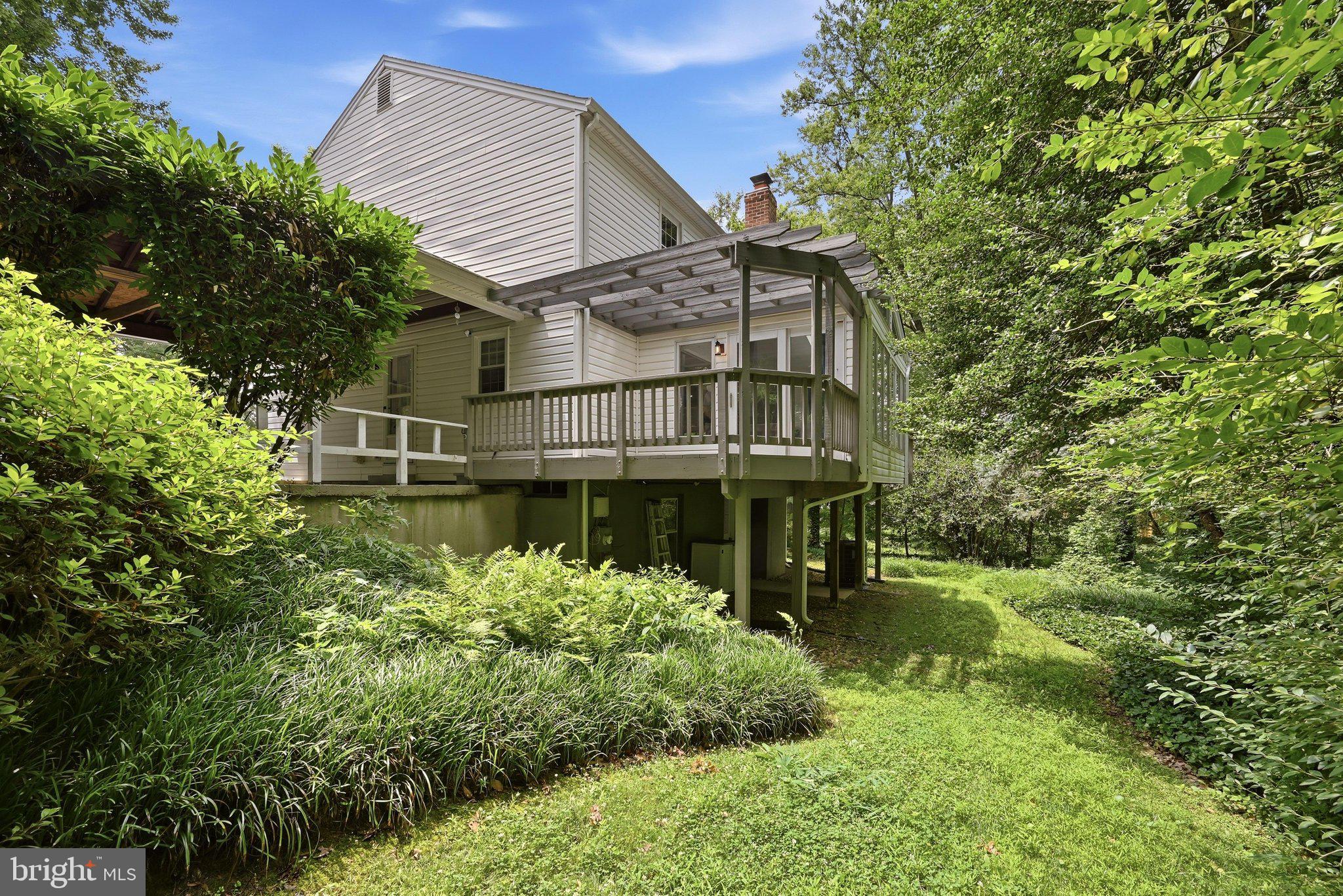 ROLLING VALLEY - Residential