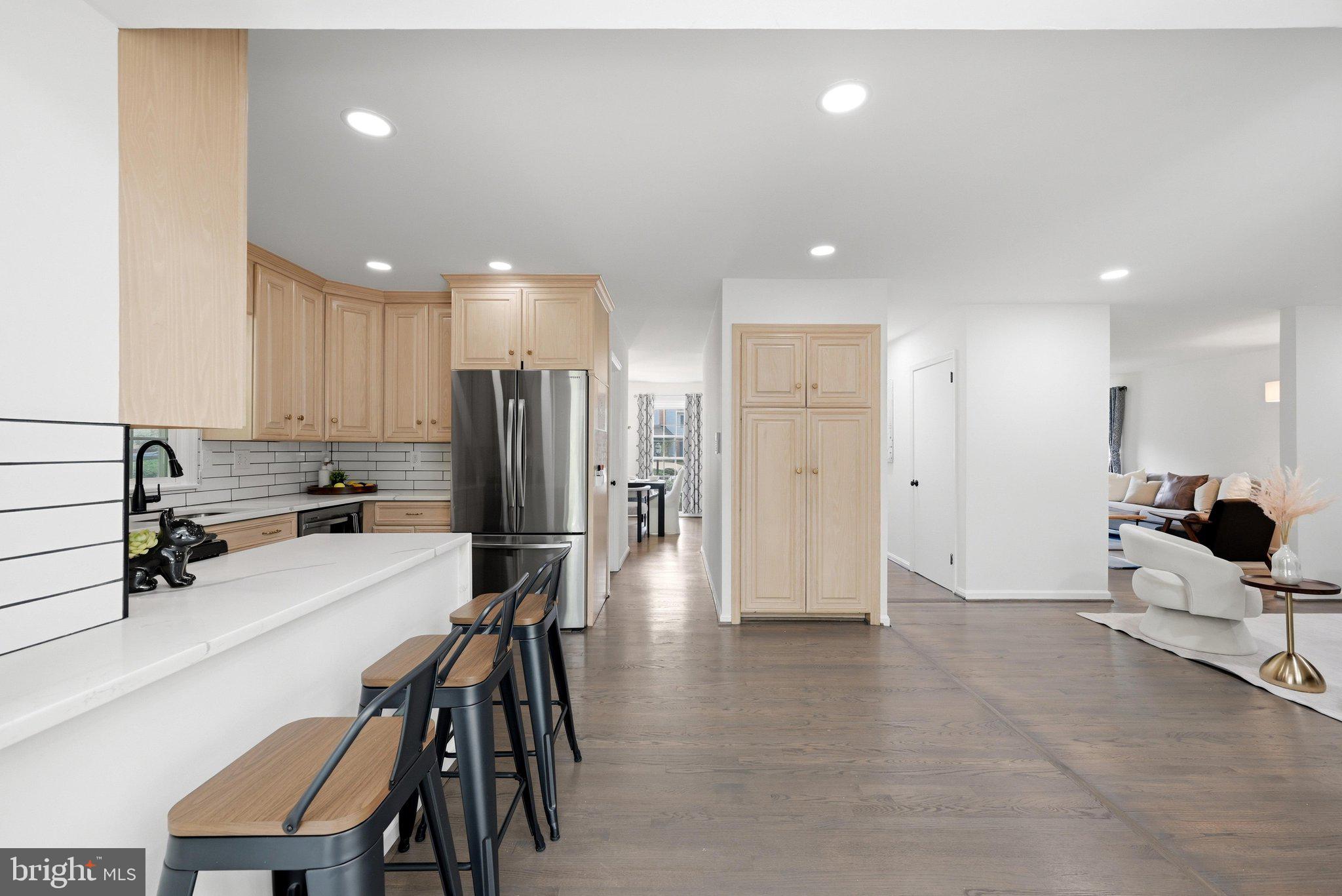 ROLLING VALLEY - Residential