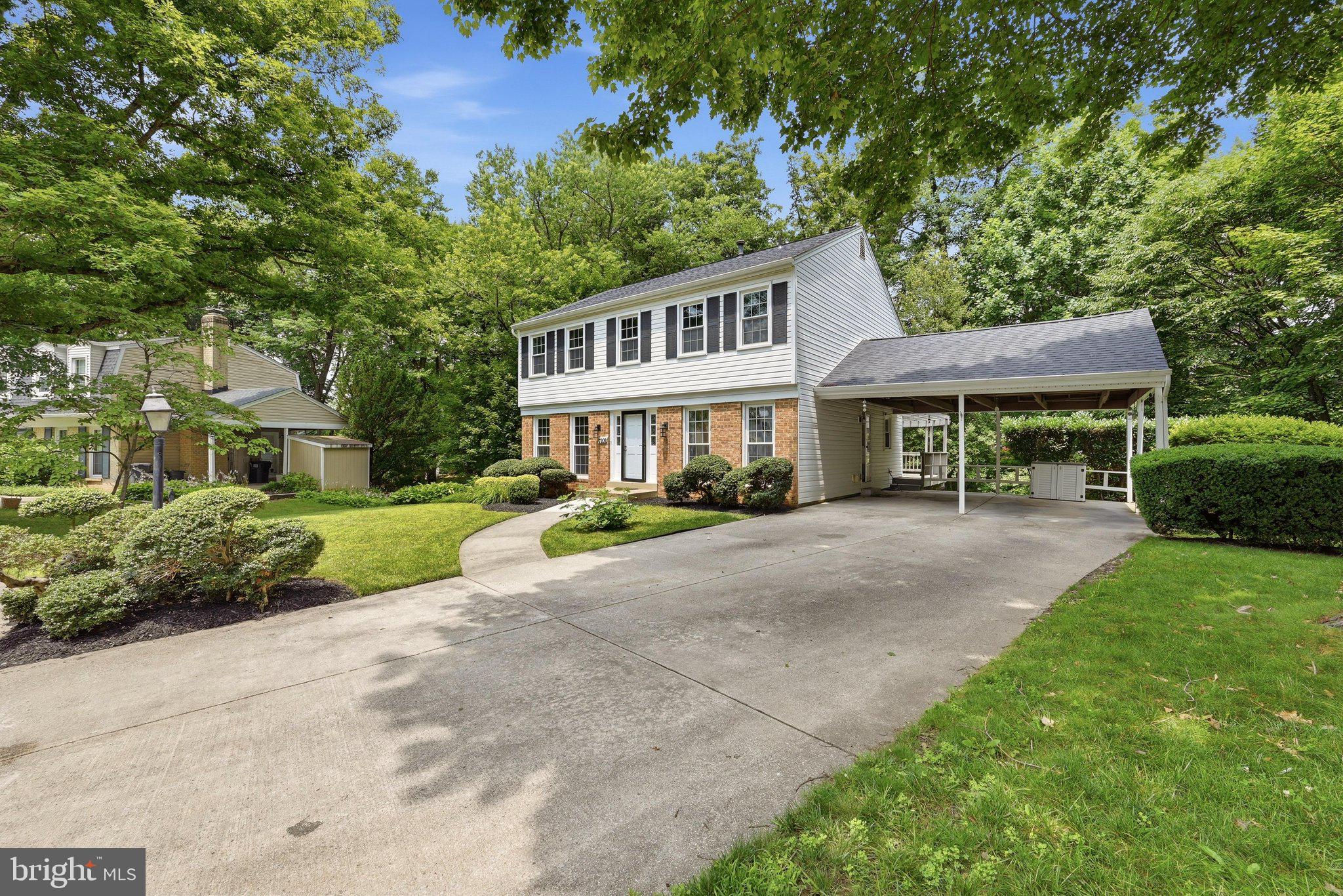 ROLLING VALLEY - Residential