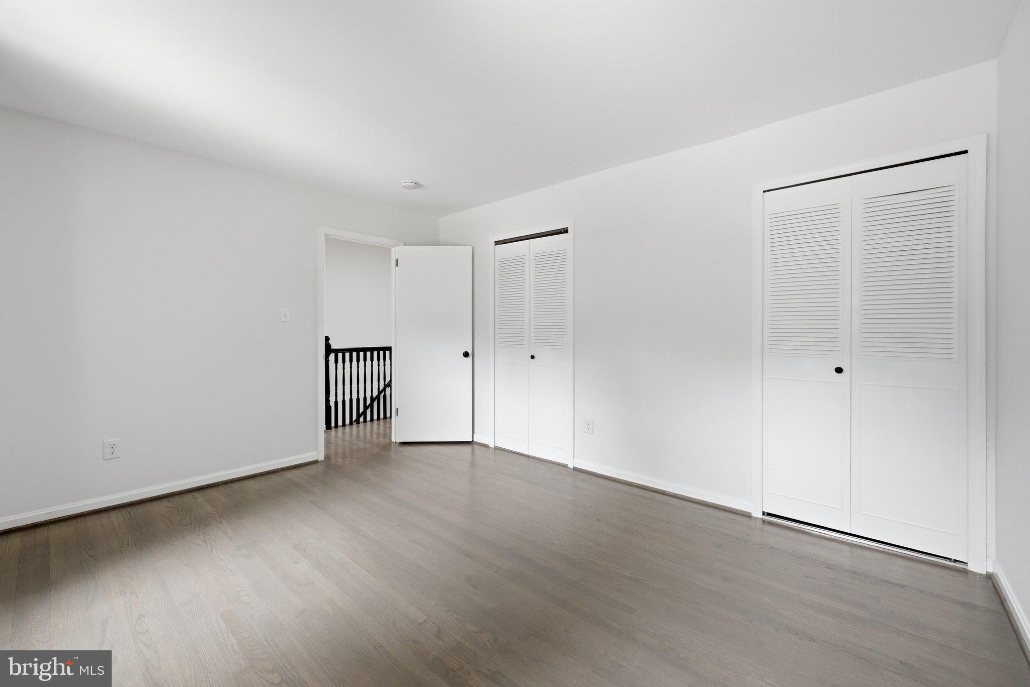 ROLLING VALLEY - Residential