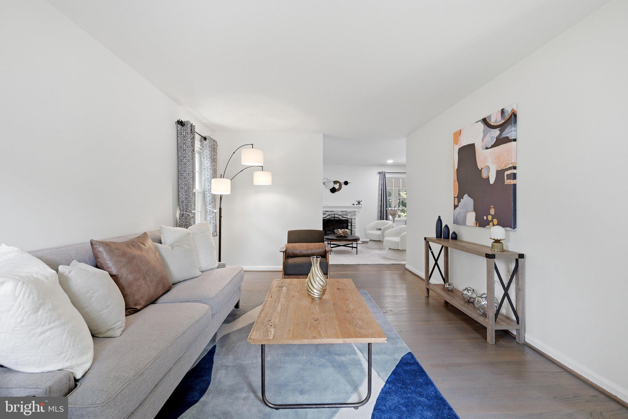 ROLLING VALLEY - Residential