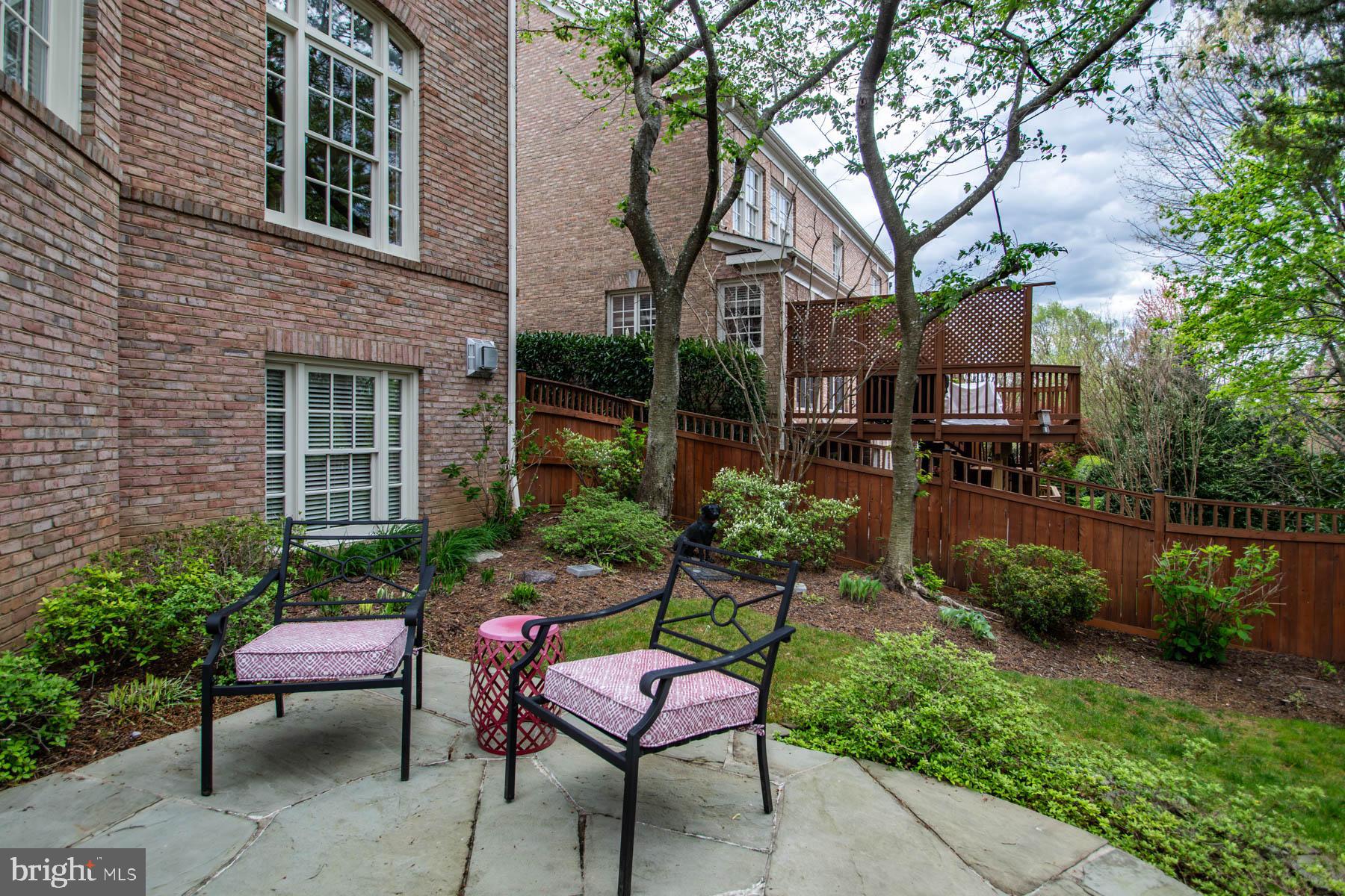 KINGS CLOISTER - Residential