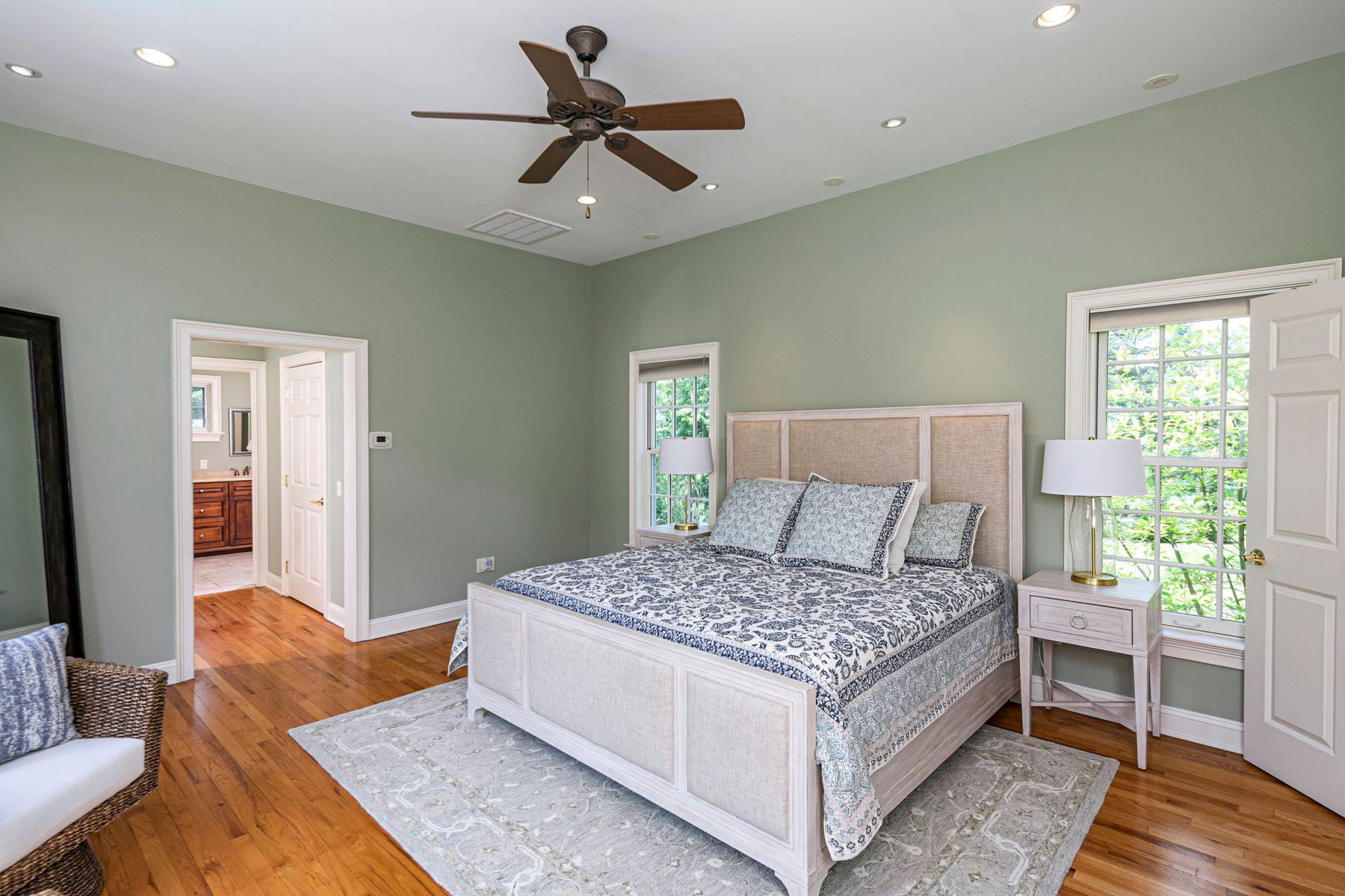 SOLEBURY - Residential