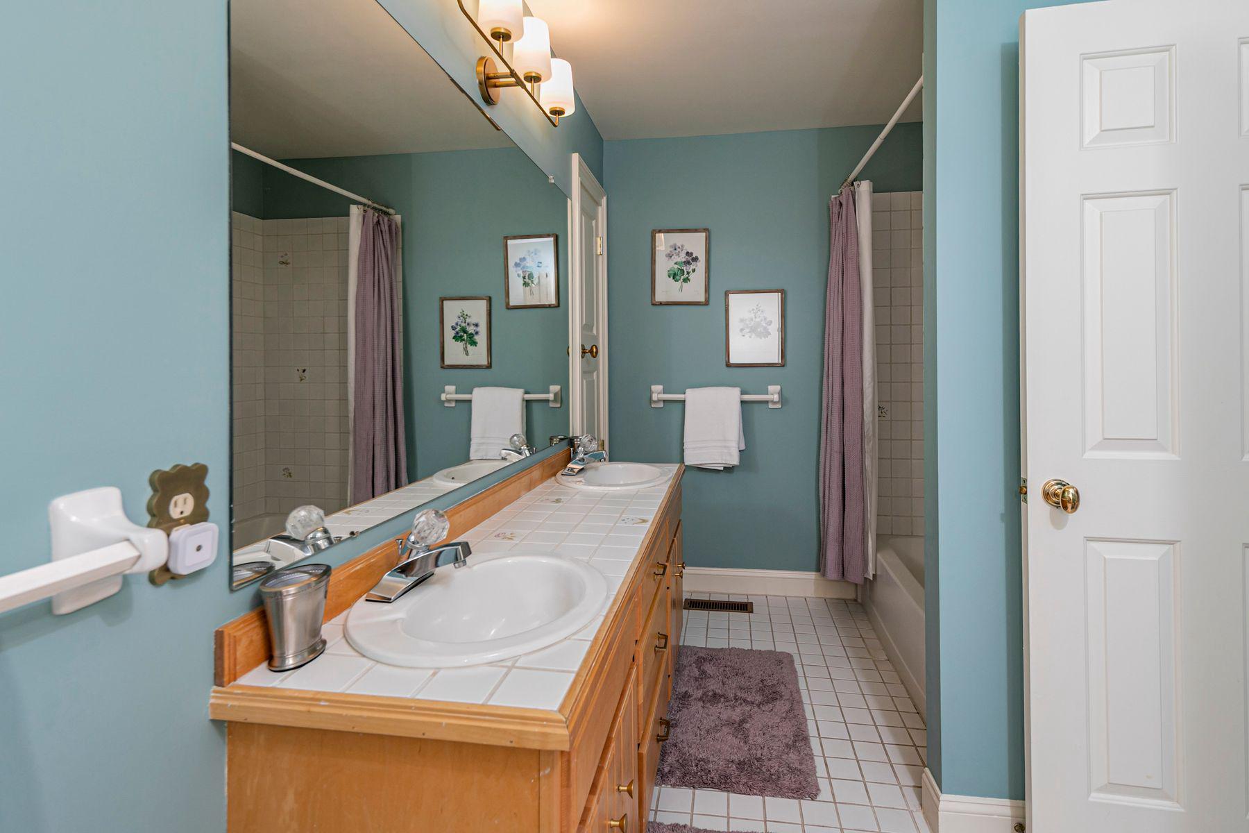 SOLEBURY - Residential