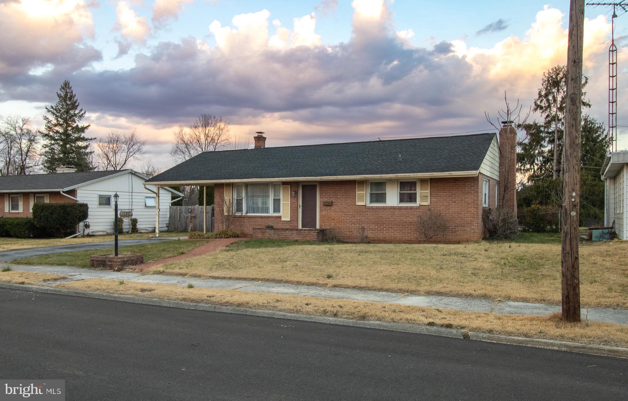 MARTINSBURG CITY - Residential