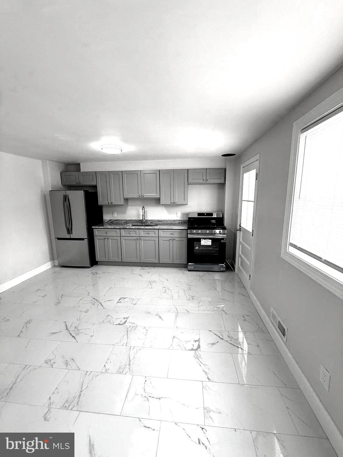 EASTFIELD - Residential