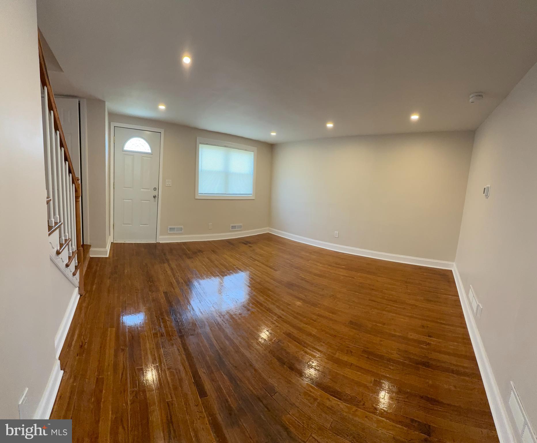 EASTFIELD - Residential