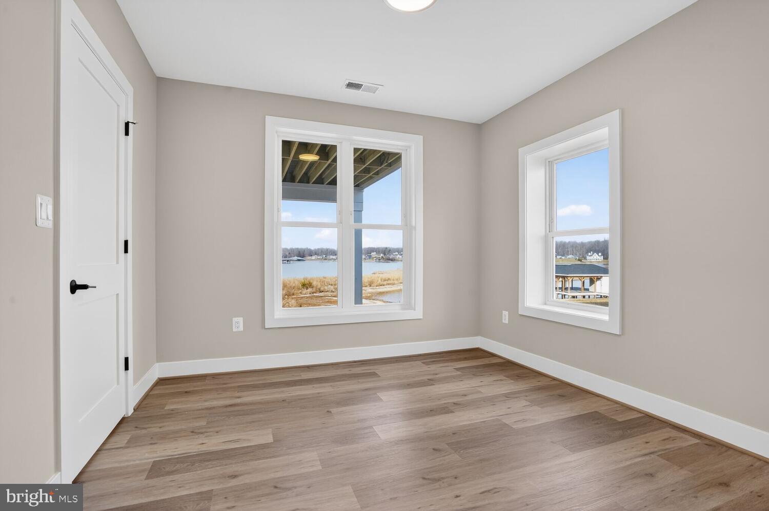 ROCK ISLAND LANDING - Residential