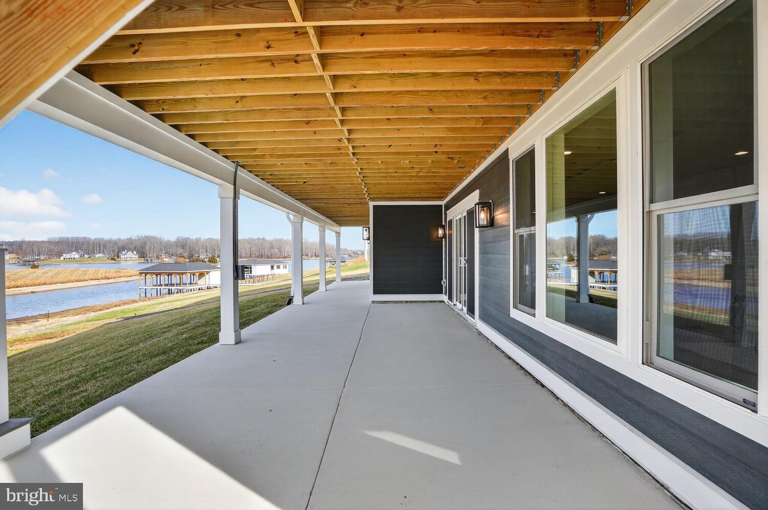 ROCK ISLAND LANDING - Residential