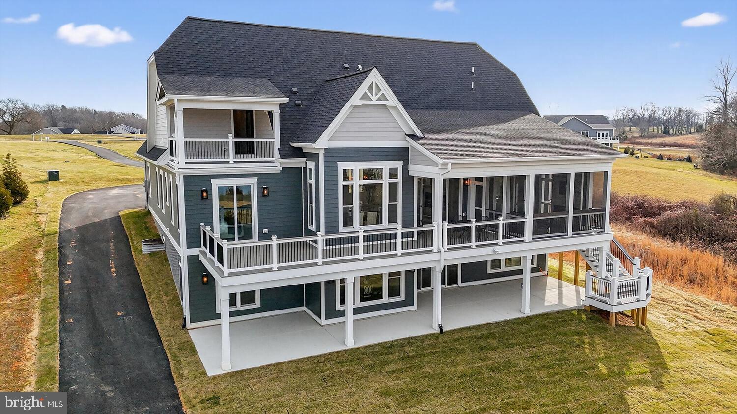 ROCK ISLAND LANDING - Residential