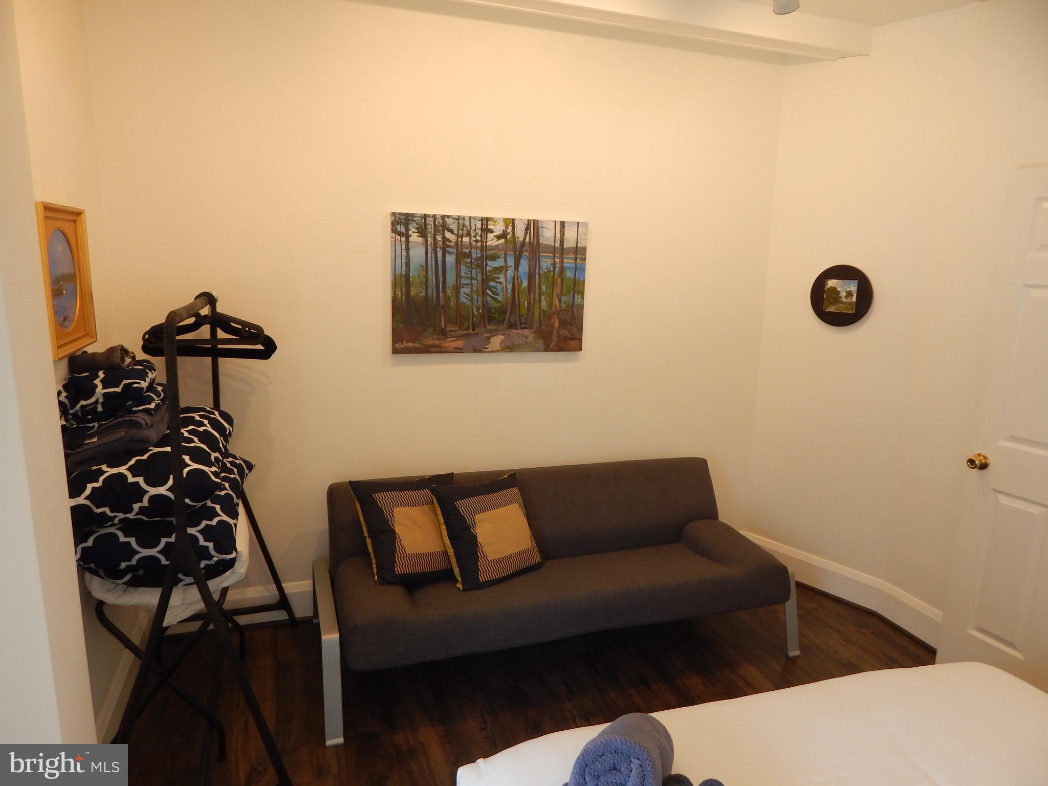 LITTLE ITALY - Residential Lease