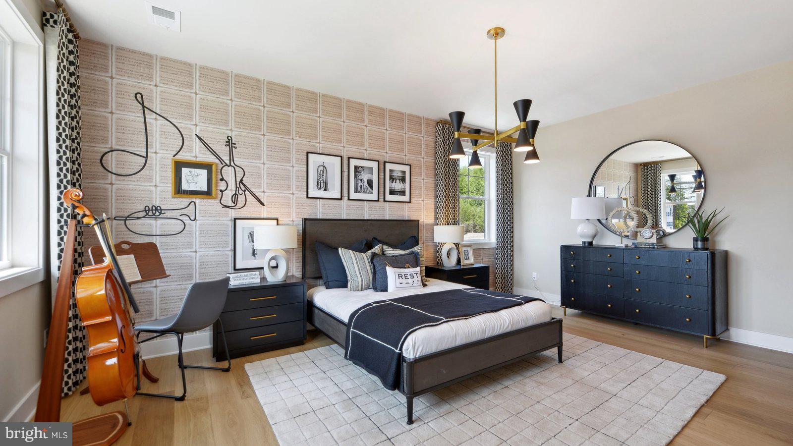 COLLINGWOOD CHASE - Residential