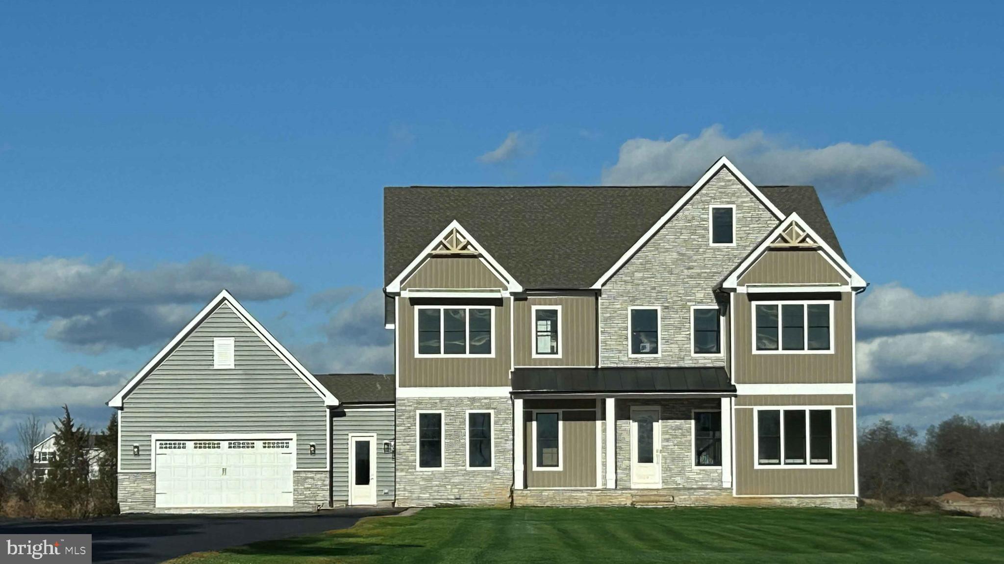 COLLINGWOOD CHASE - Residential