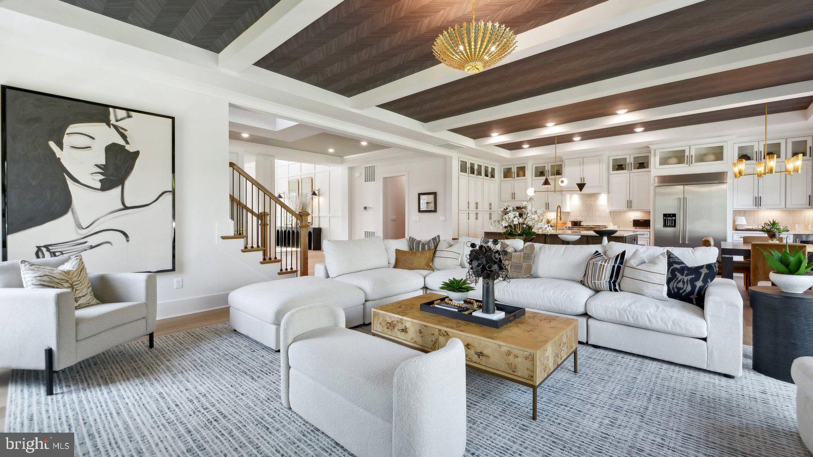 COLLINGWOOD CHASE - Residential