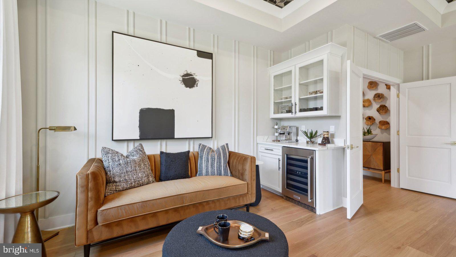 COLLINGWOOD CHASE - Residential