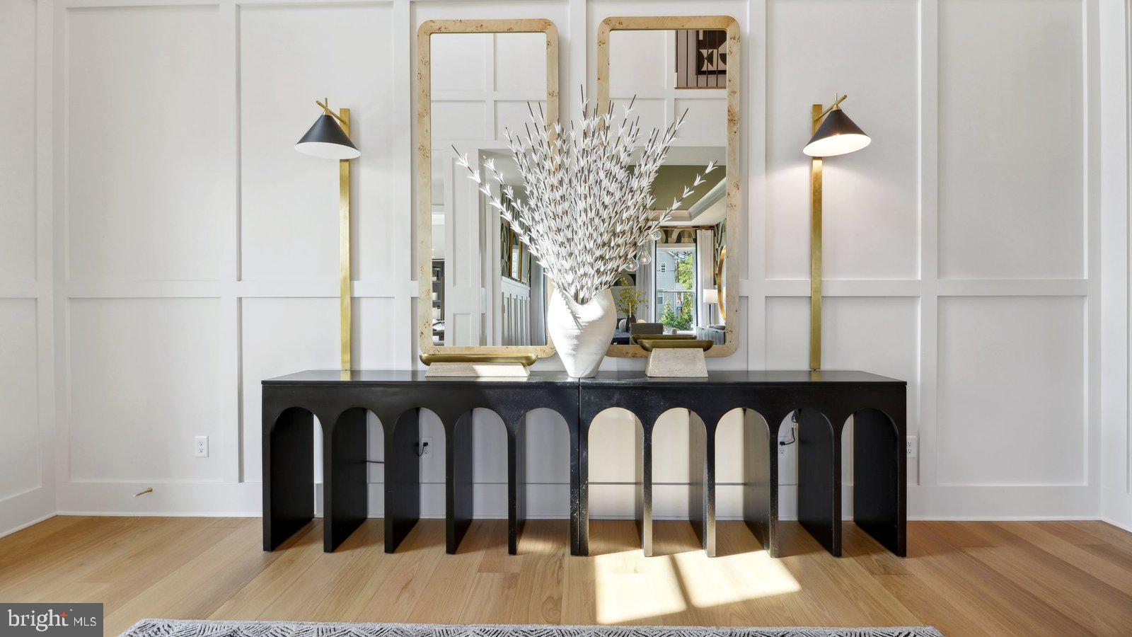 COLLINGWOOD CHASE - Residential