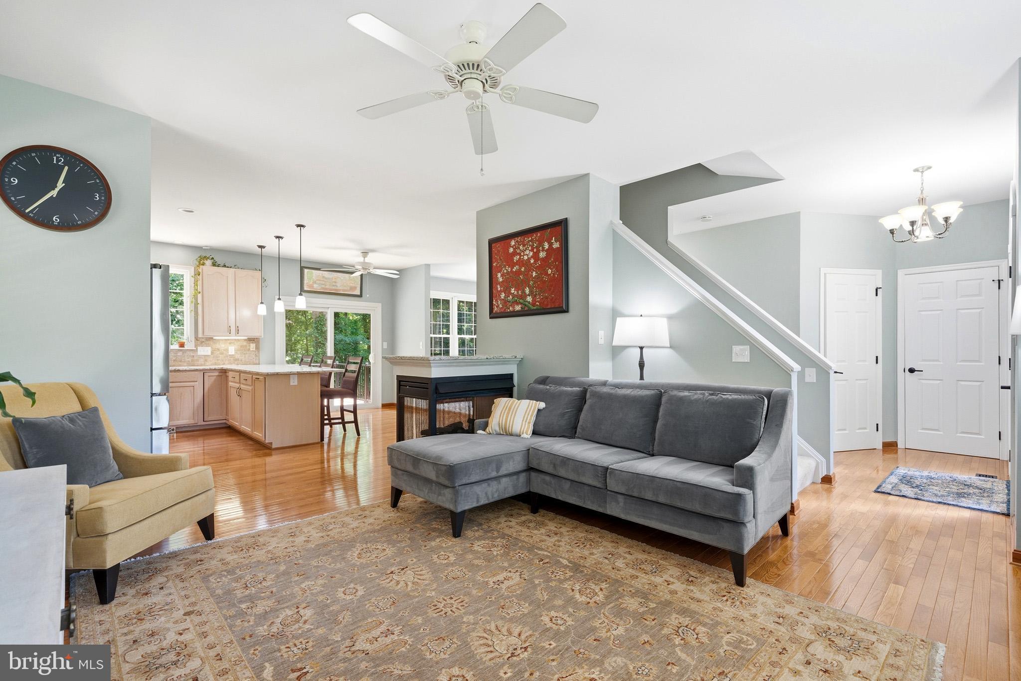 HOLLAND CLIFF SHORES - Residential