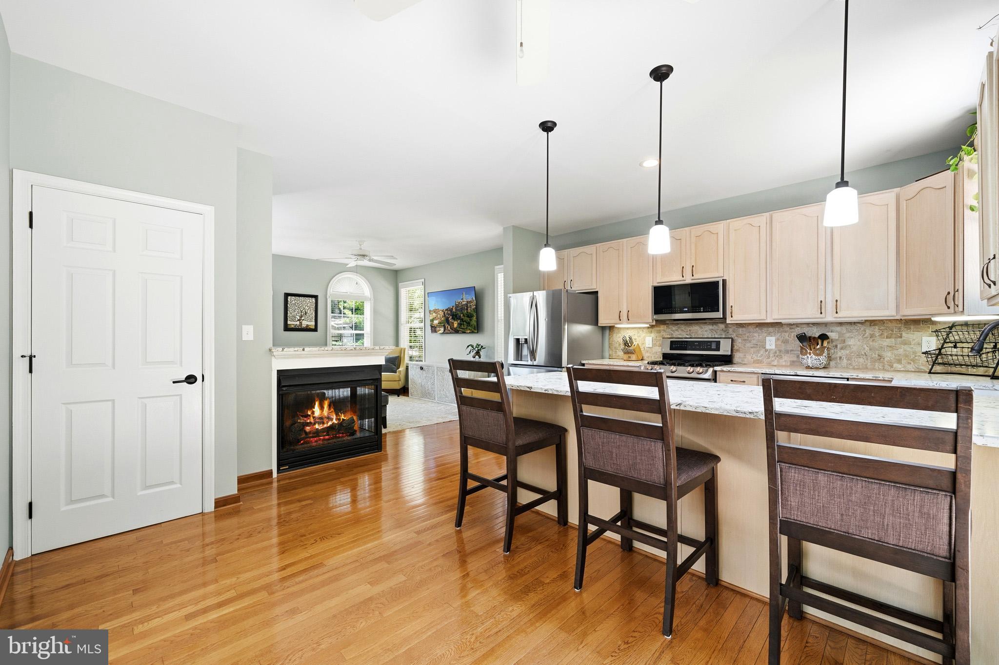 HOLLAND CLIFF SHORES - Residential