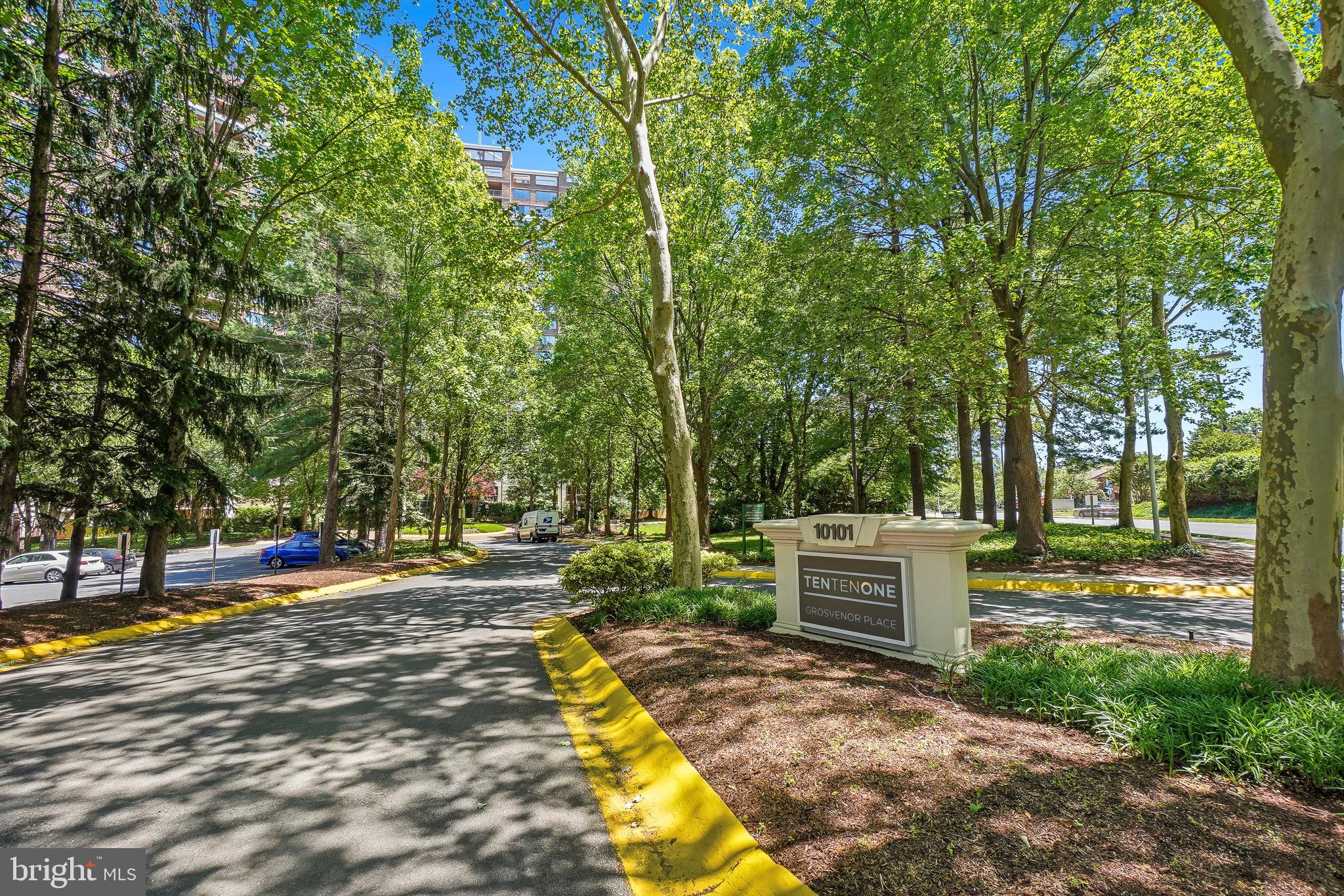GROSVENOR PARK - Residential