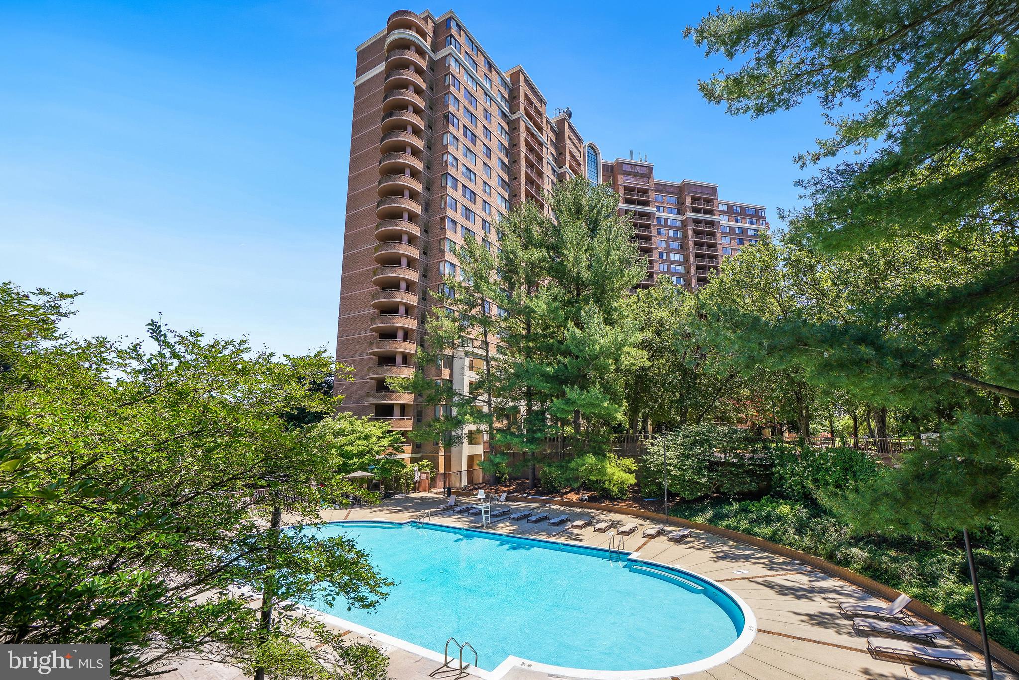 GROSVENOR PARK - Residential