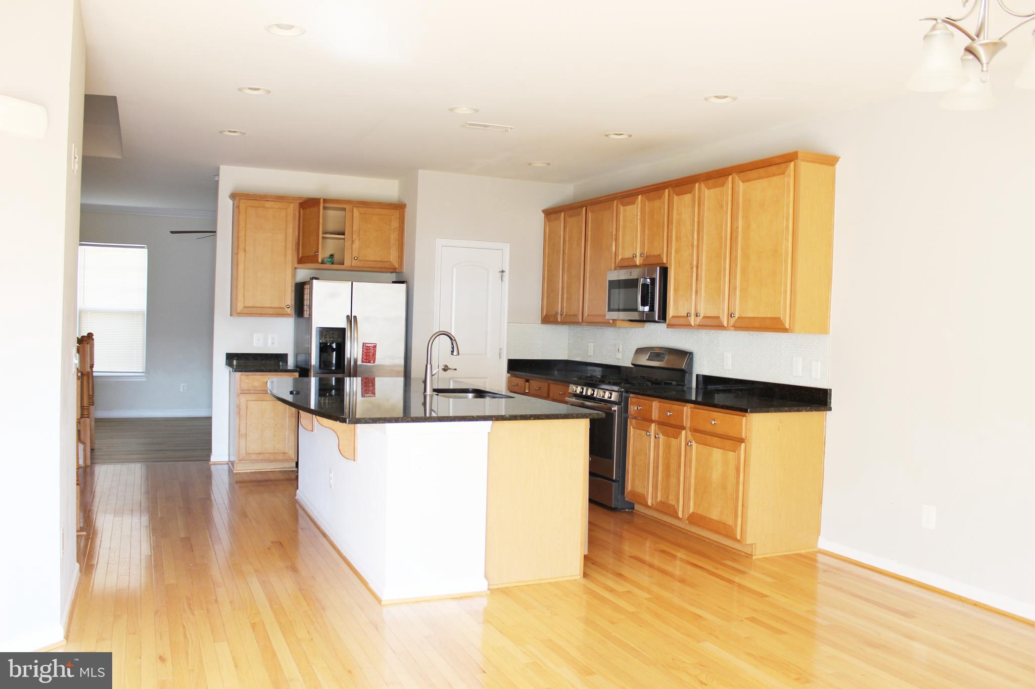 EAST GATE - Residential
