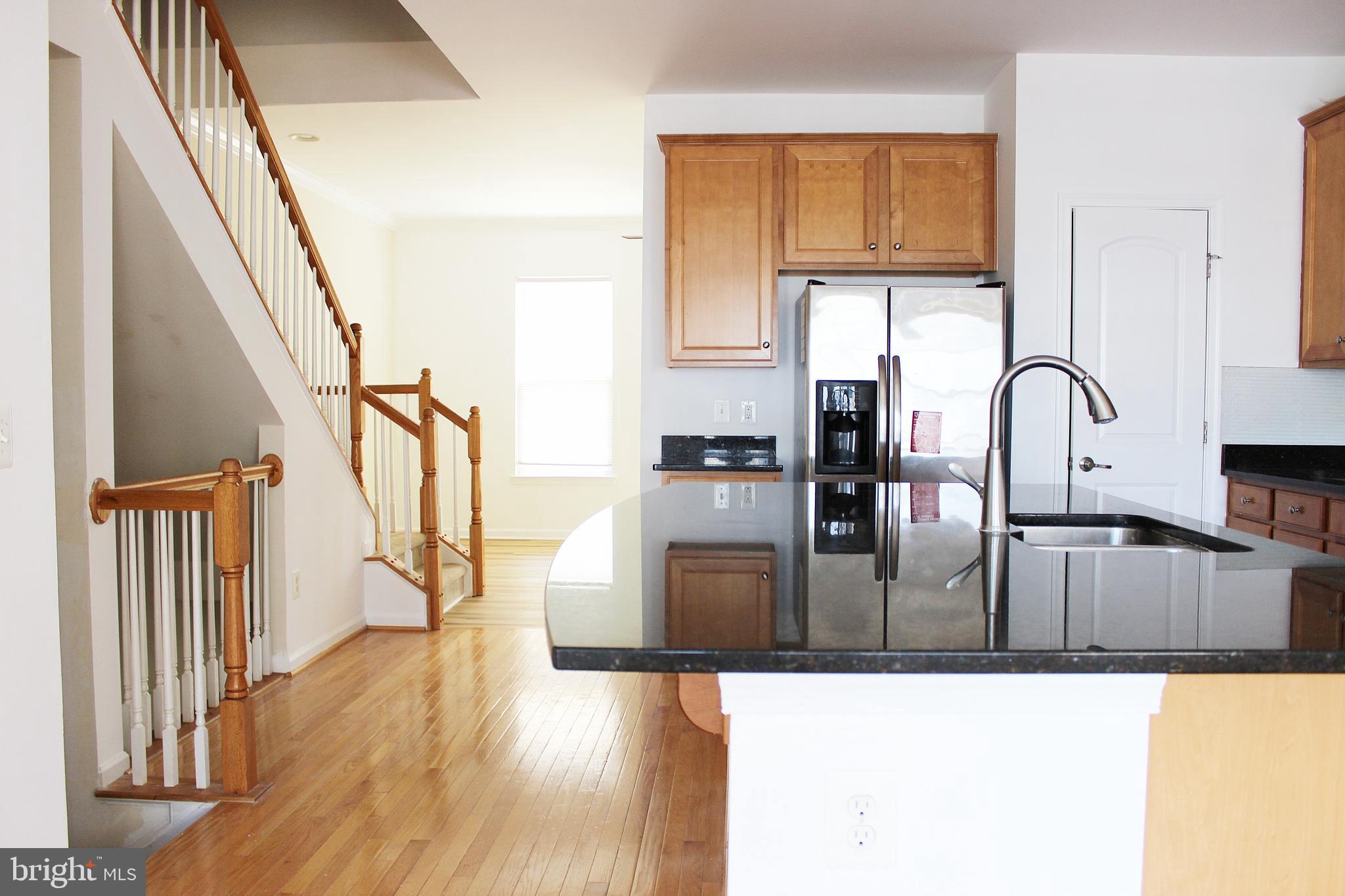 EAST GATE - Residential