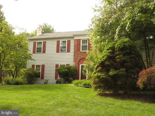BLUE BELL CROSSING - Residential