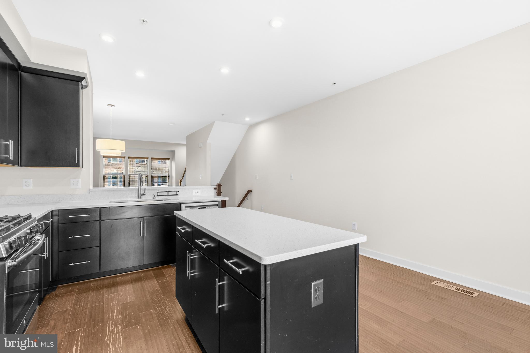 GREENBELT STATION - Residential