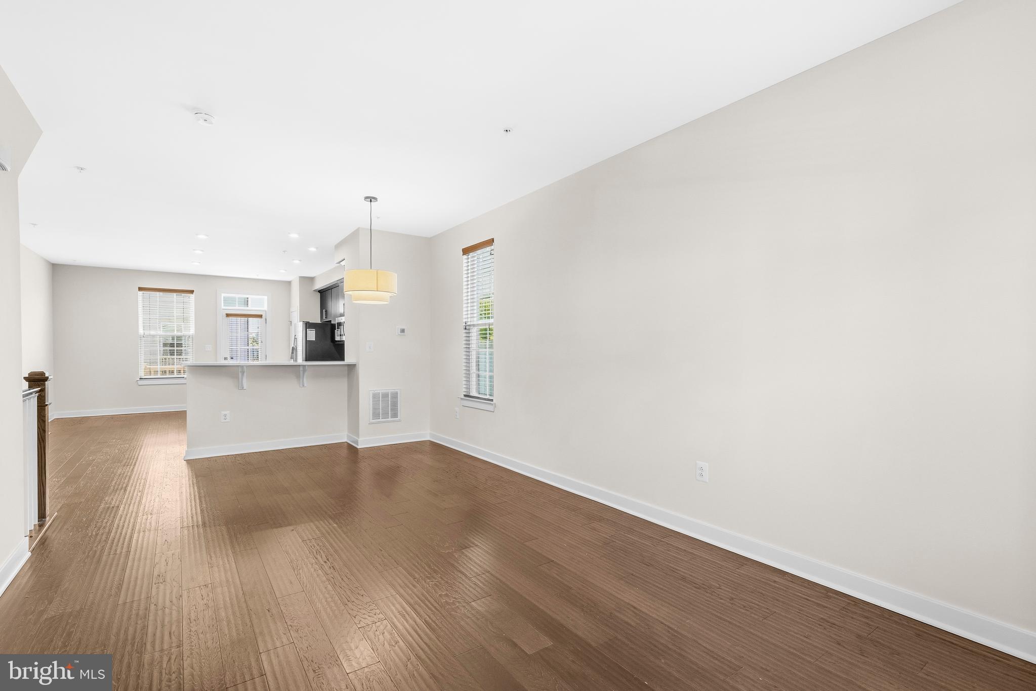 GREENBELT STATION - Residential