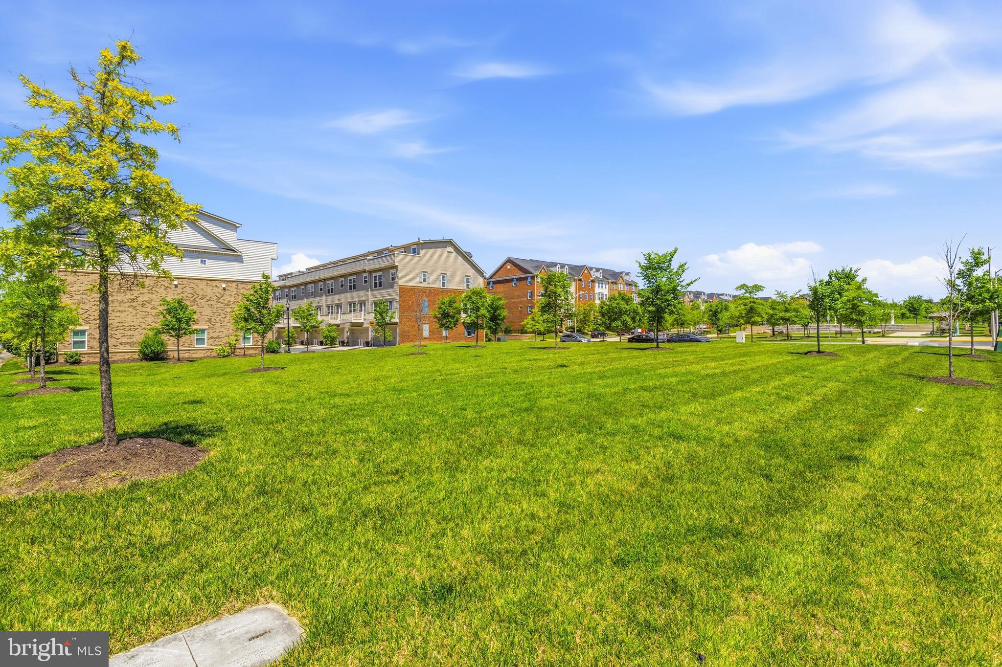 GREENBELT STATION - Residential