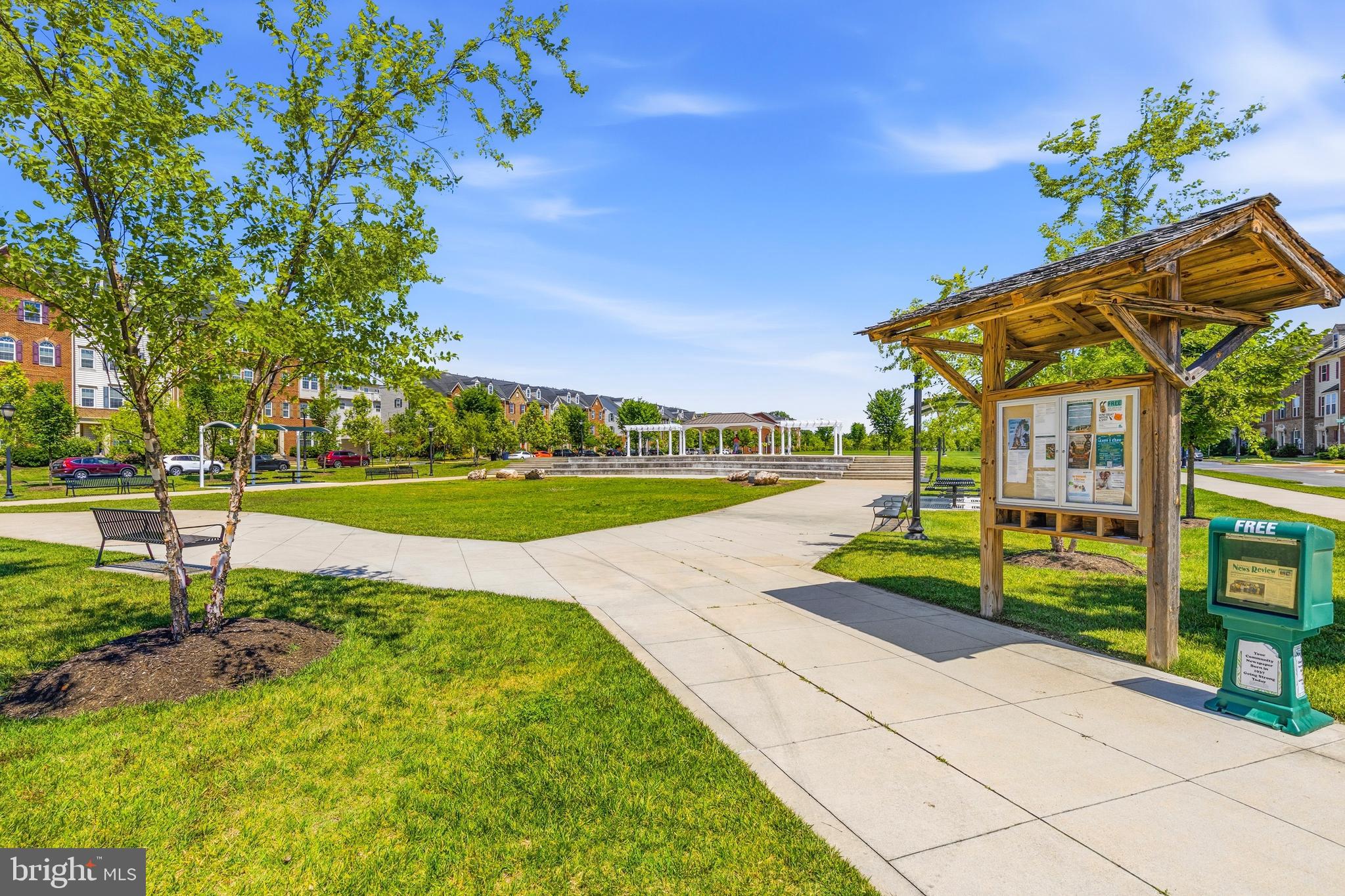 GREENBELT STATION - Residential