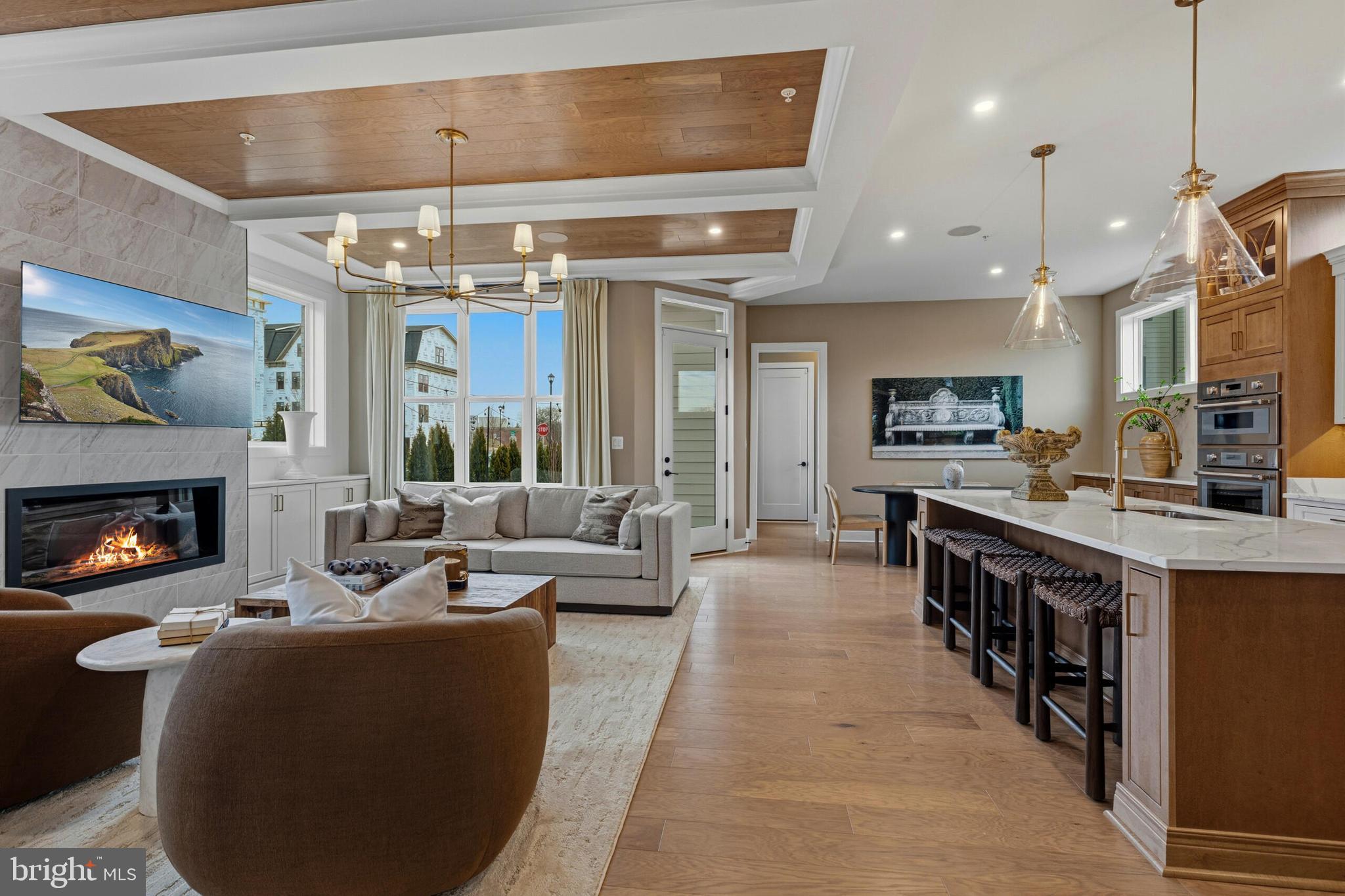 STRATHMORE VIEW - Residential