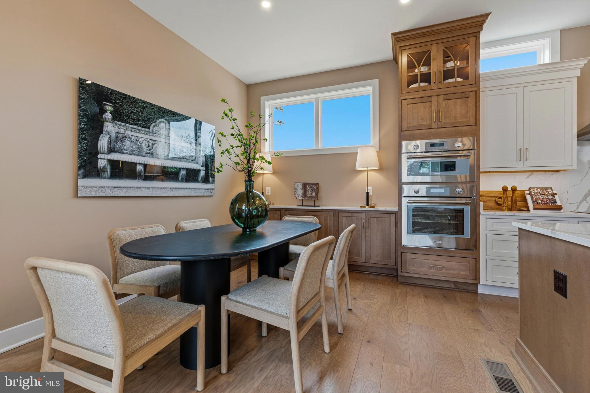 STRATHMORE VIEW - Residential