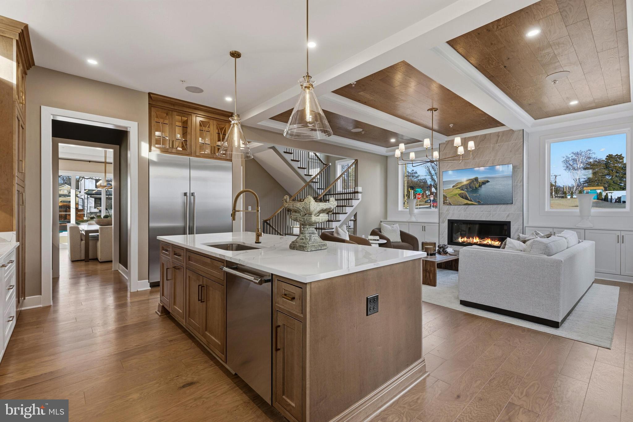 STRATHMORE VIEW - Residential