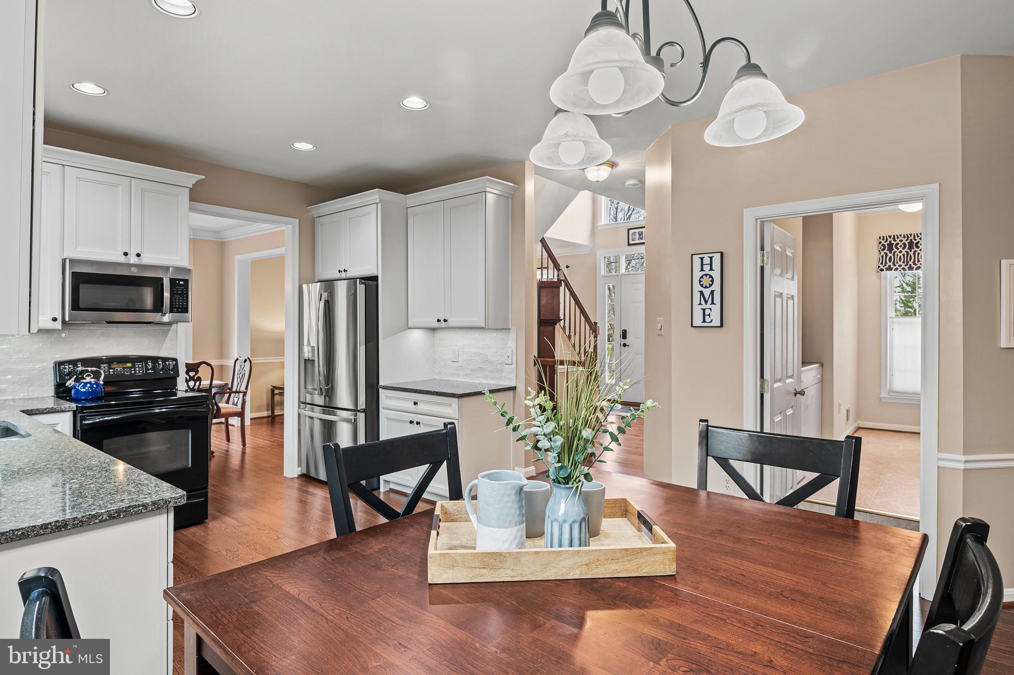 OAK TREE - Residential