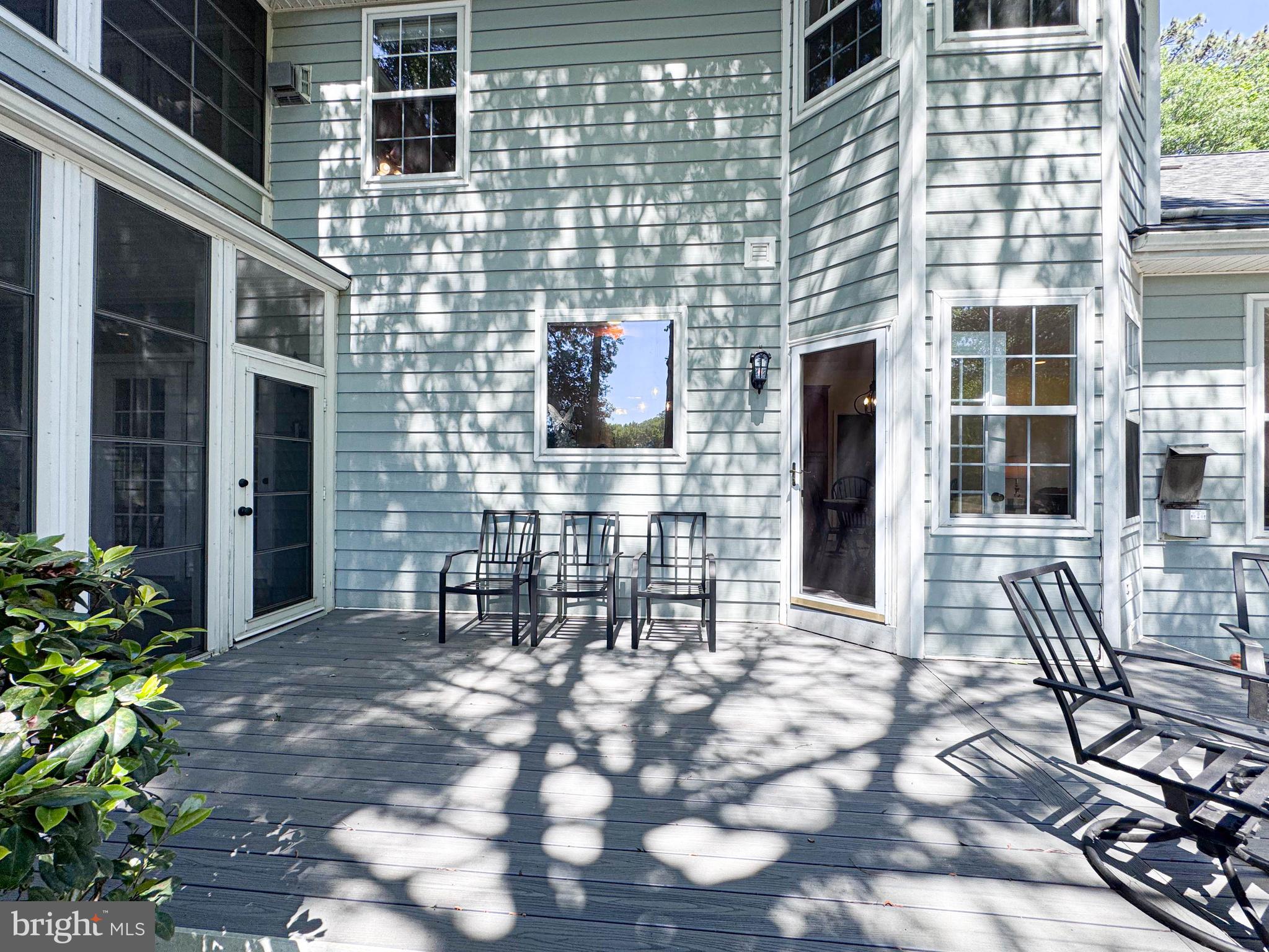 SWANN POINT - Residential