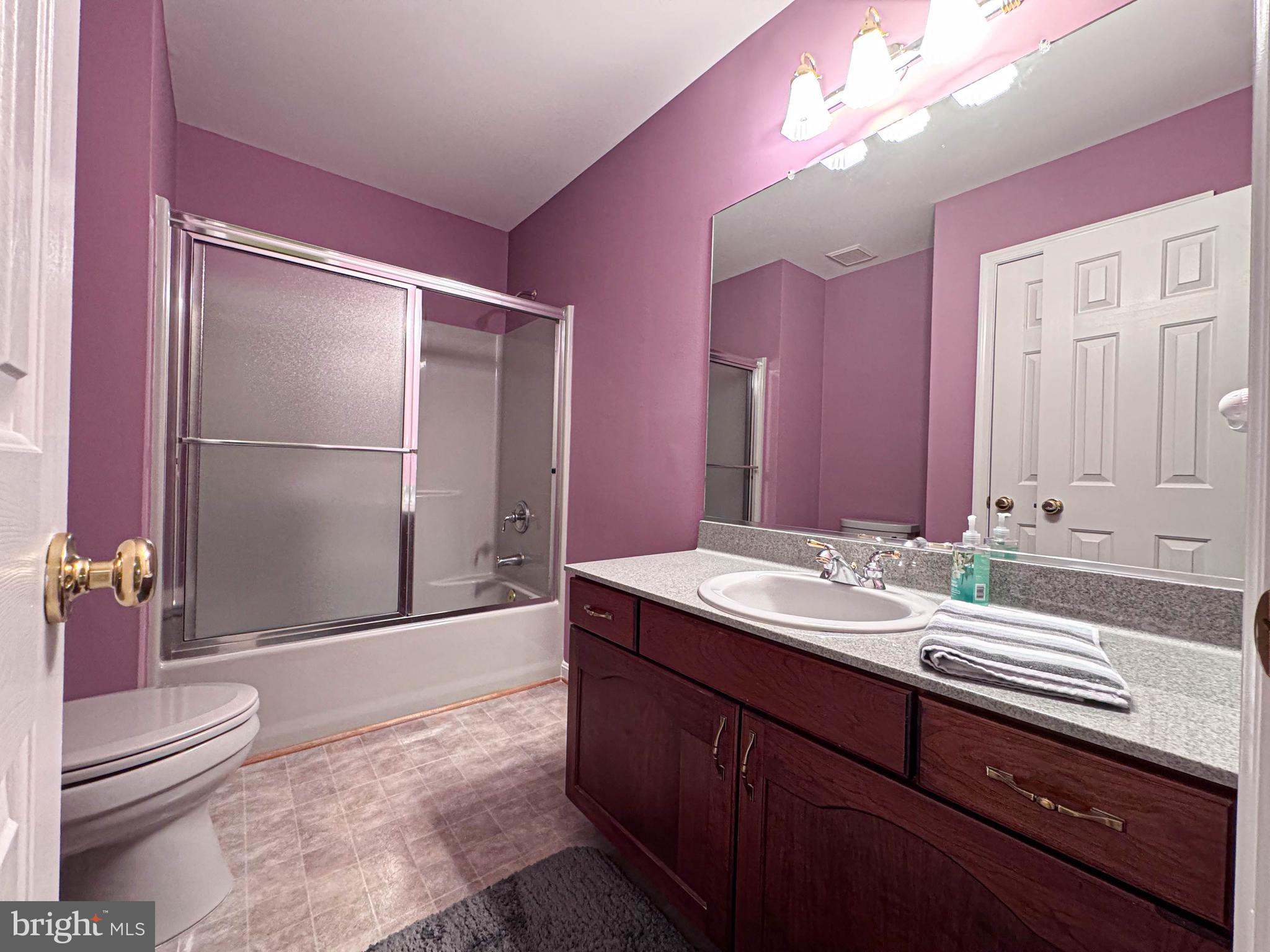 SWANN POINT - Residential