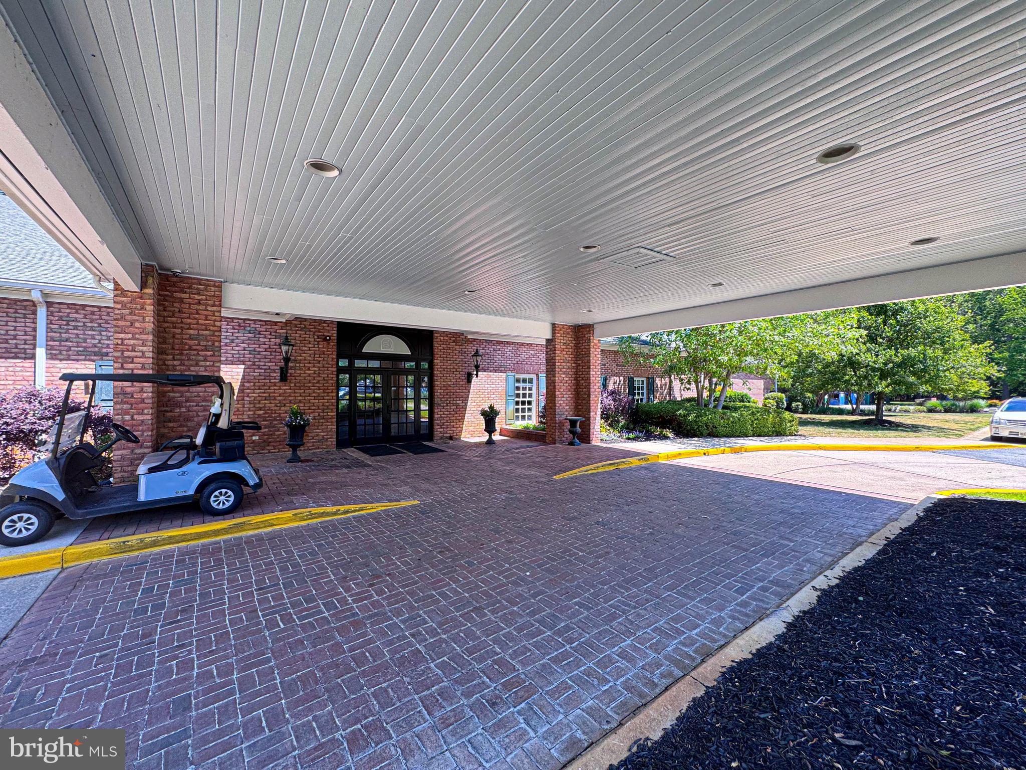 SWANN POINT - Residential