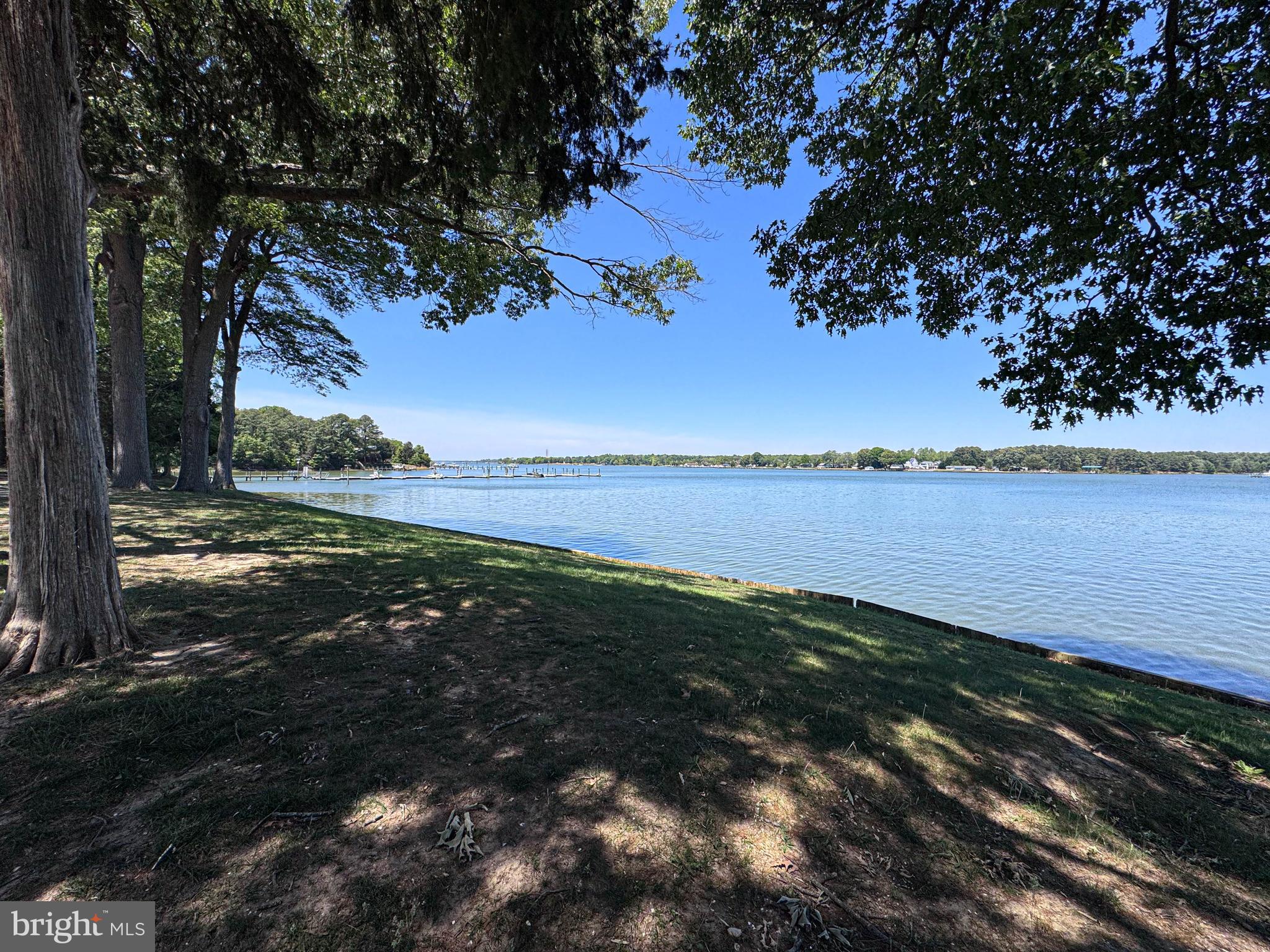 SWANN POINT - Residential