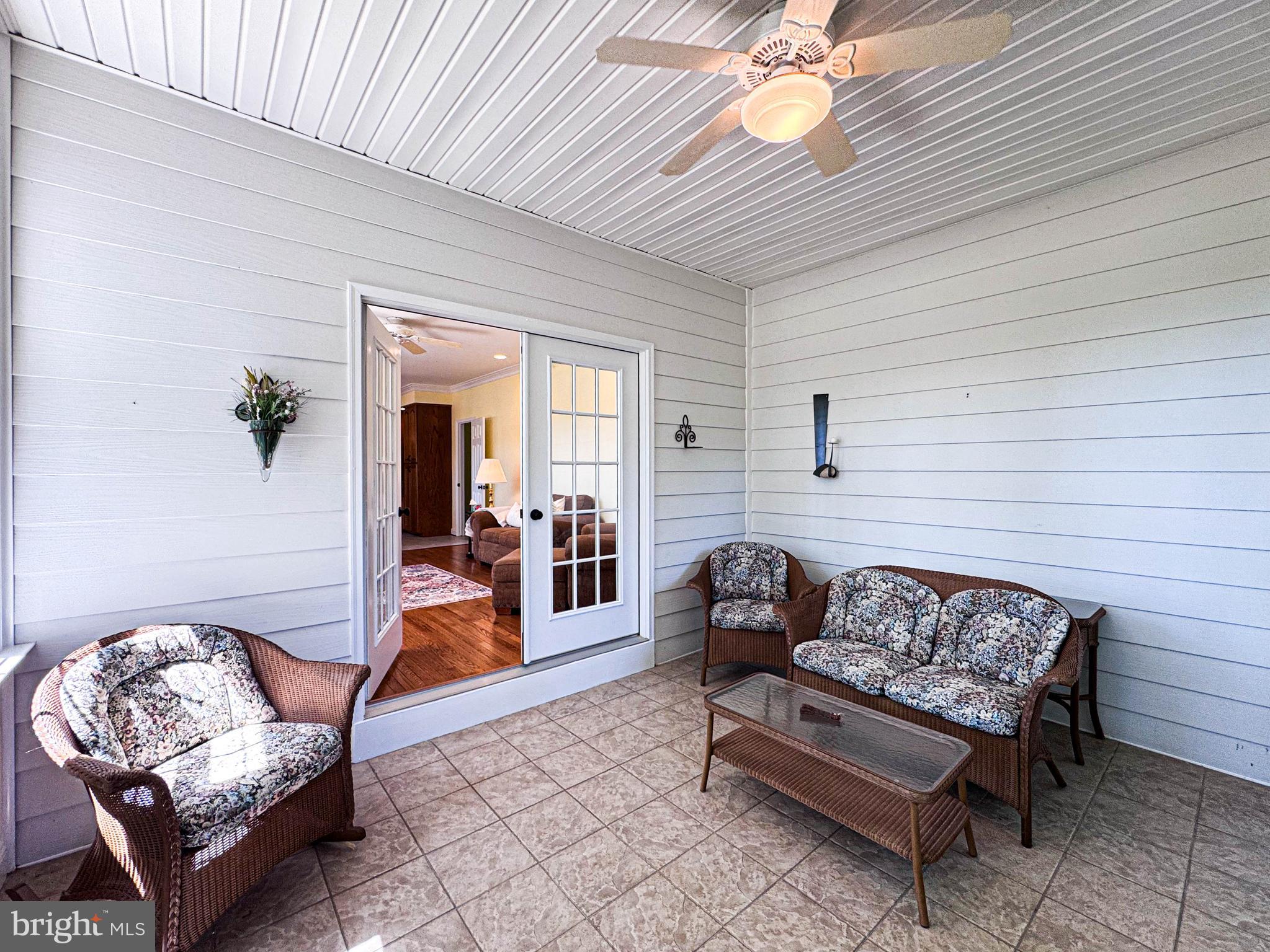 SWANN POINT - Residential