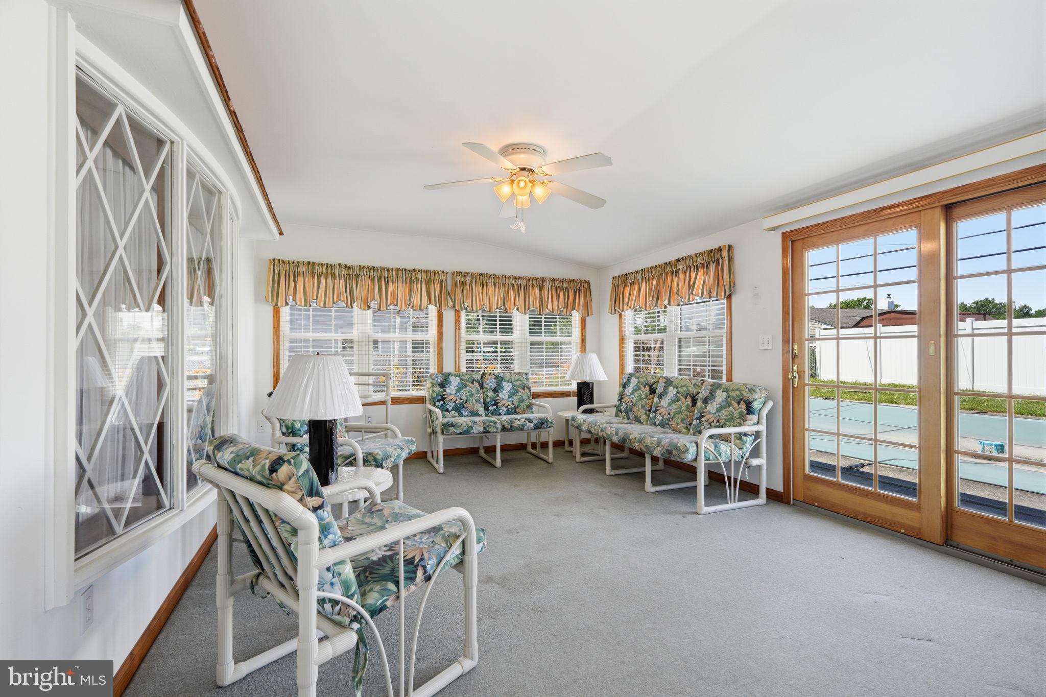 STONEYBROOK - Residential