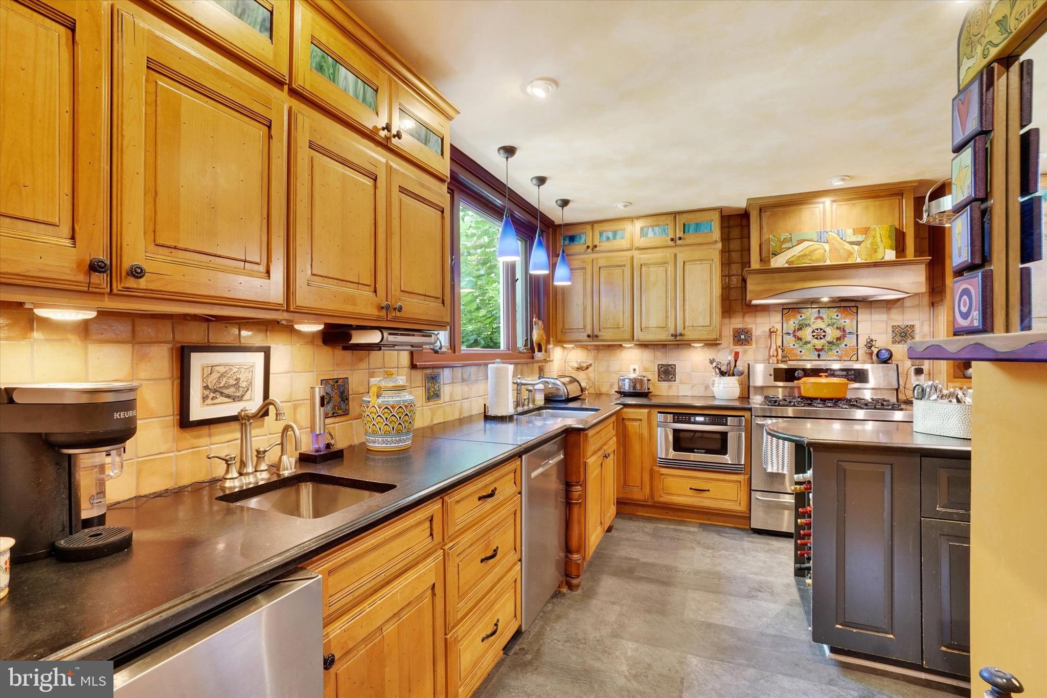 SPRINGDALE - Residential